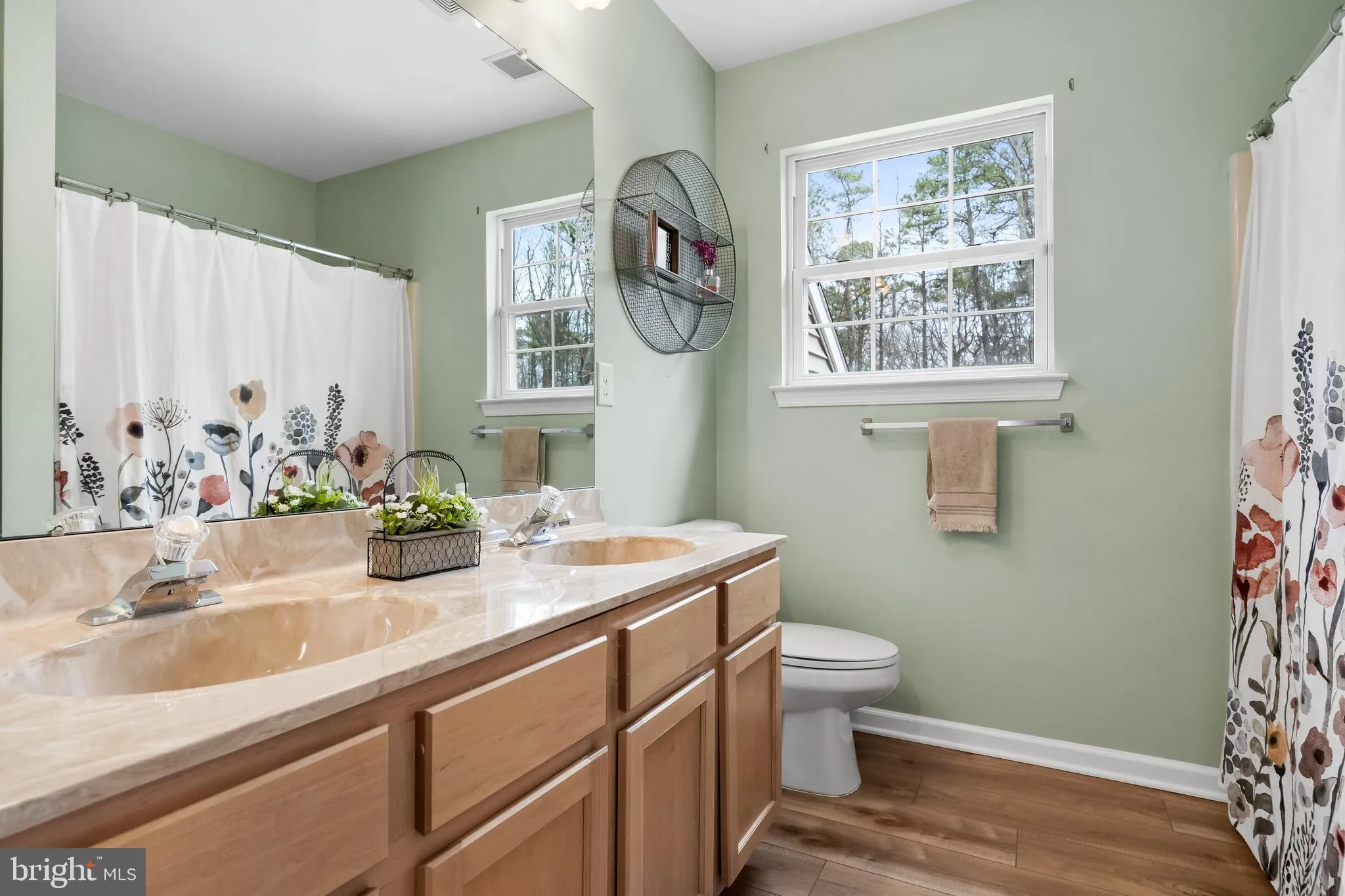 Medford, New Jersey 08055, United States, 4 Bedrooms Bedrooms, ,3 BathroomsBathrooms,Residential,Active,86571