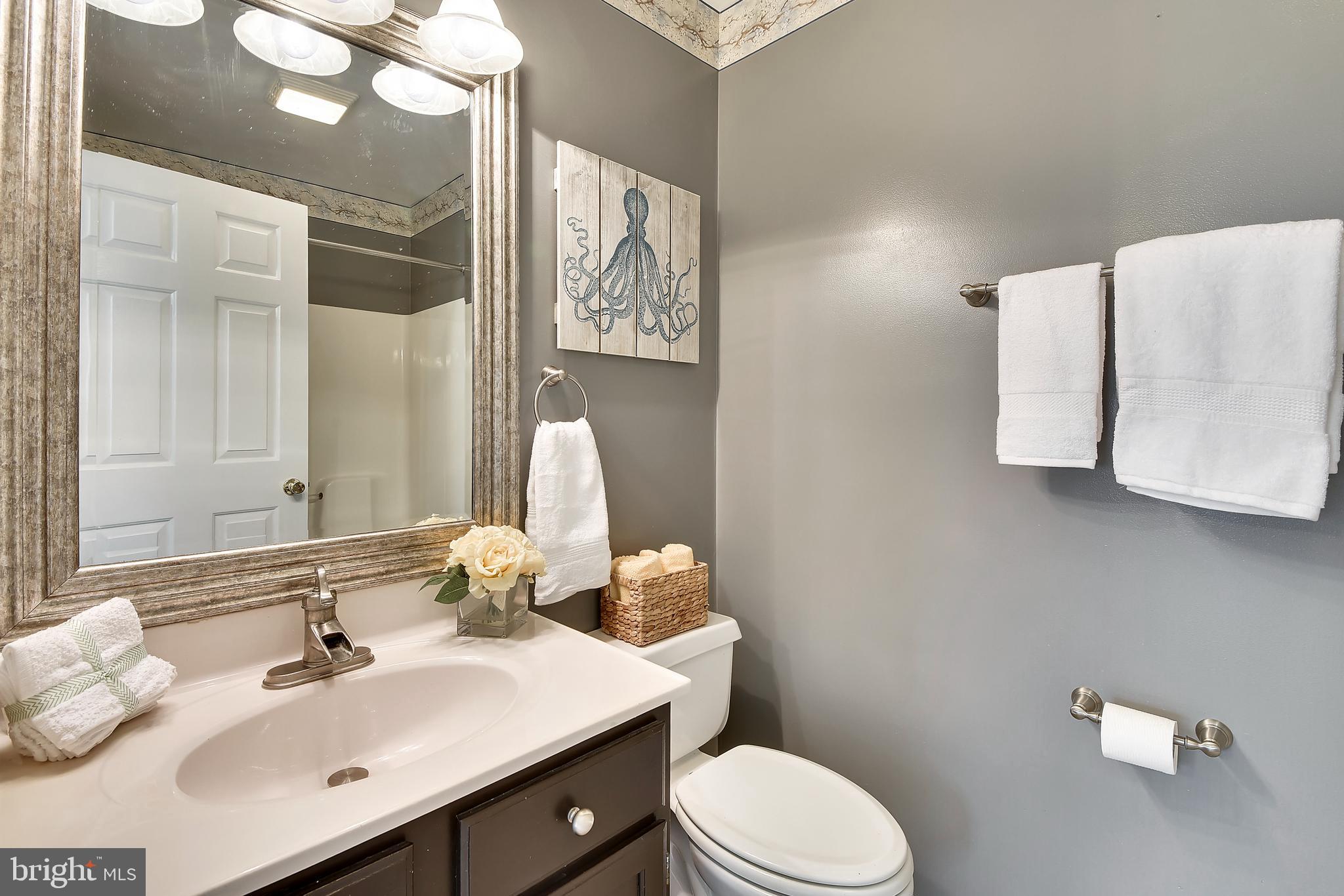 BAYSIDE MARINA - Residential Lease