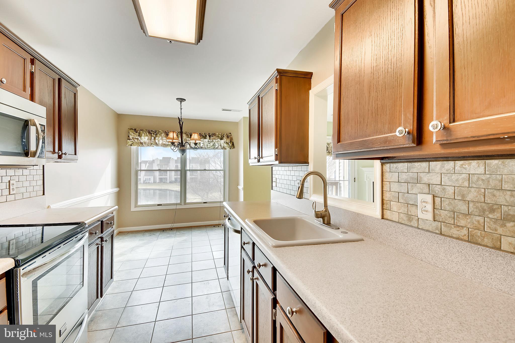 BAYSIDE MARINA - Residential Lease