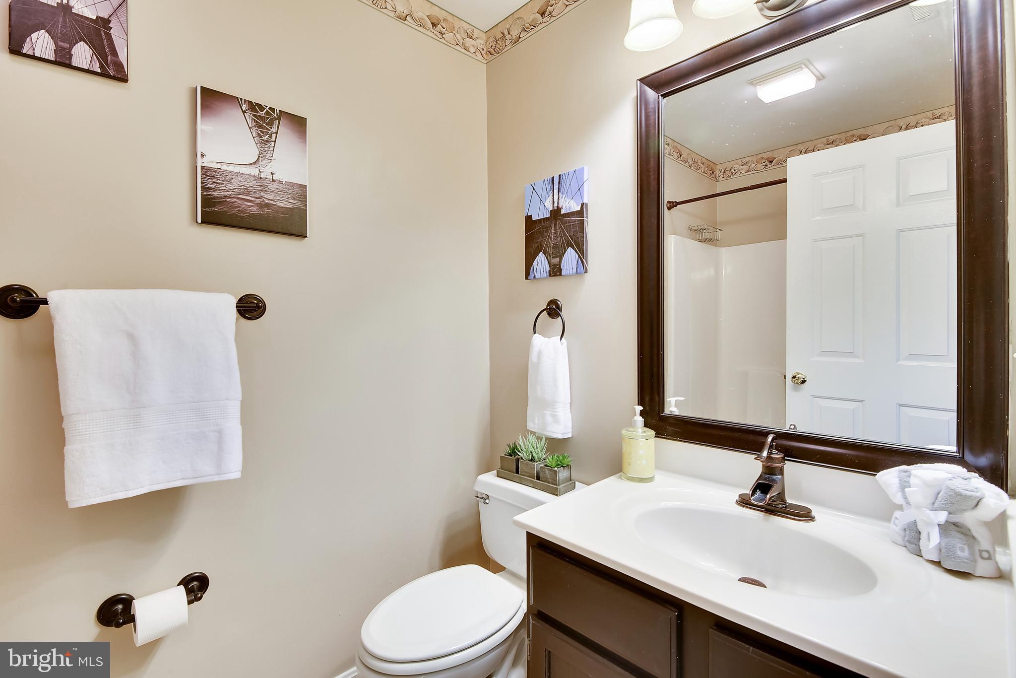 BAYSIDE MARINA - Residential Lease