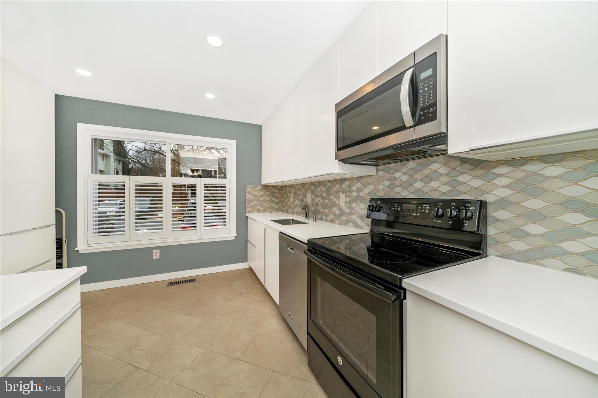 STONERIDGE - Residential