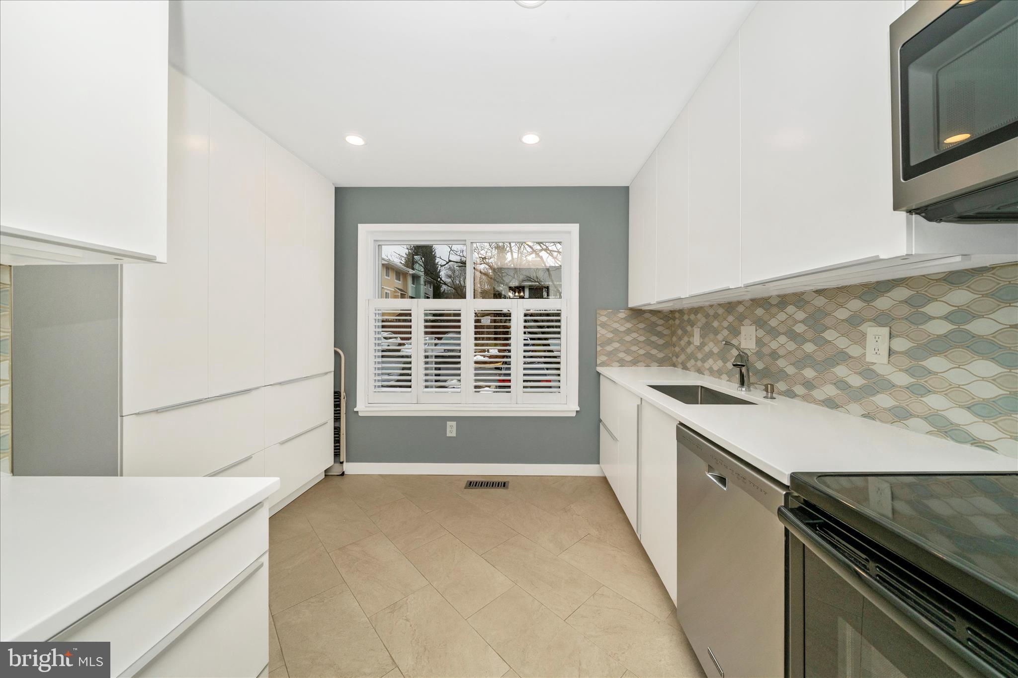 STONERIDGE - Residential