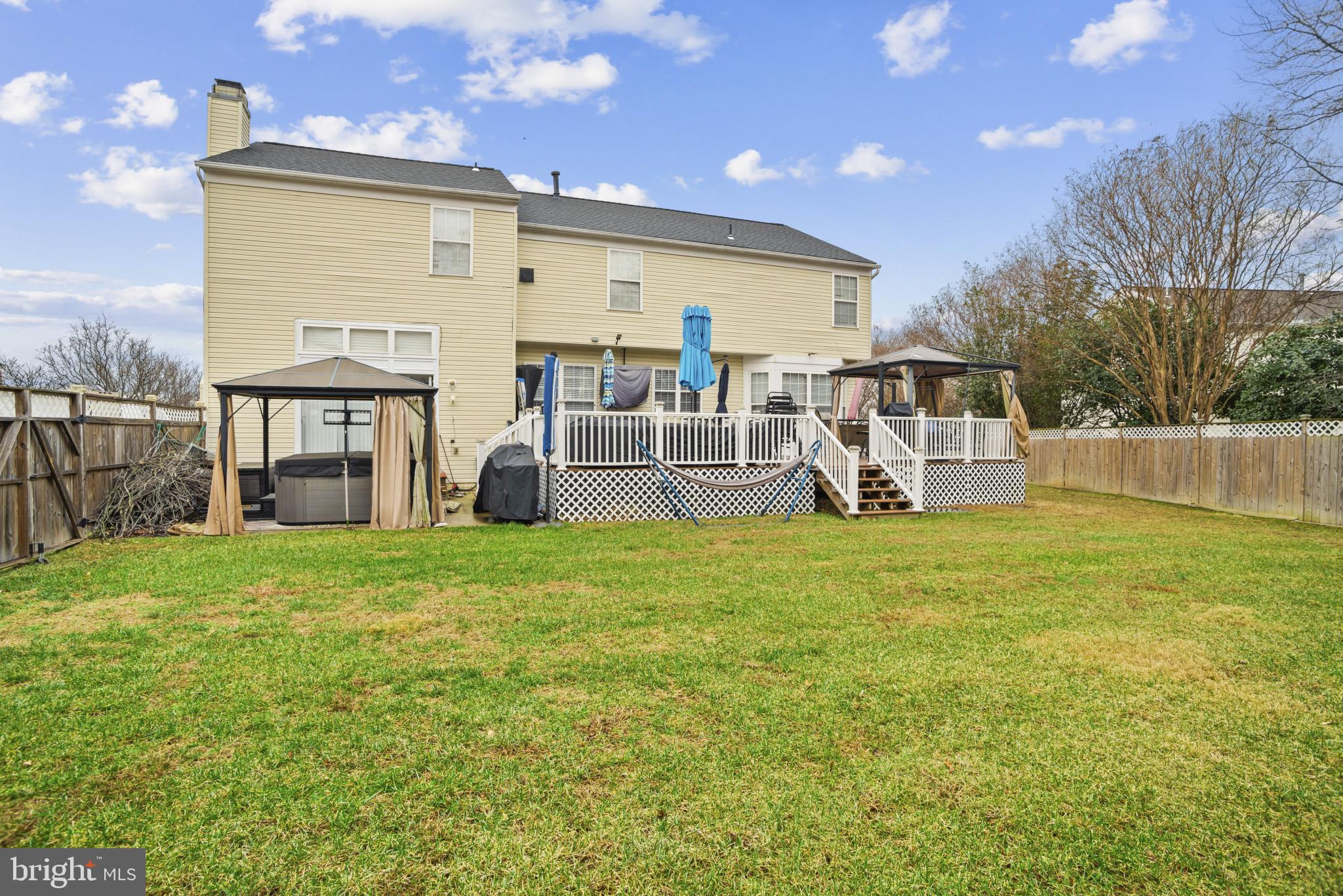 FORT WASHINGTON ESTATES - Residential