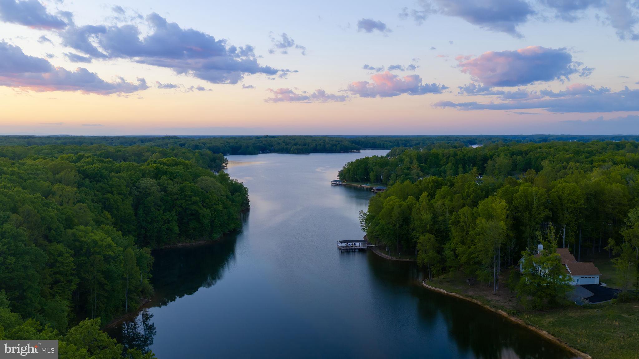 NOAH'S LANDING - Residential
