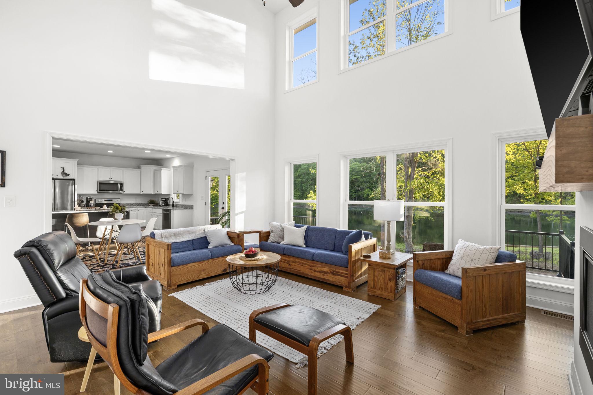 NOAH'S LANDING - Residential