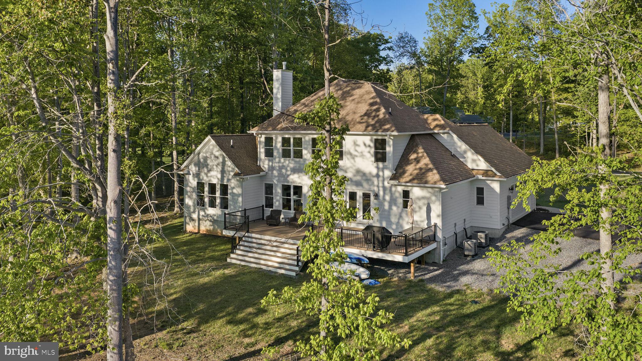 NOAH'S LANDING - Residential