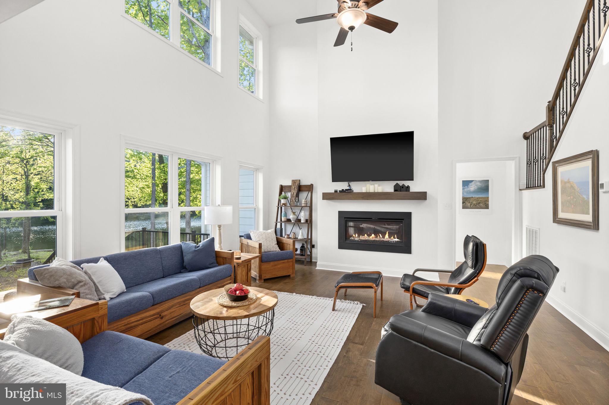 NOAH'S LANDING - Residential