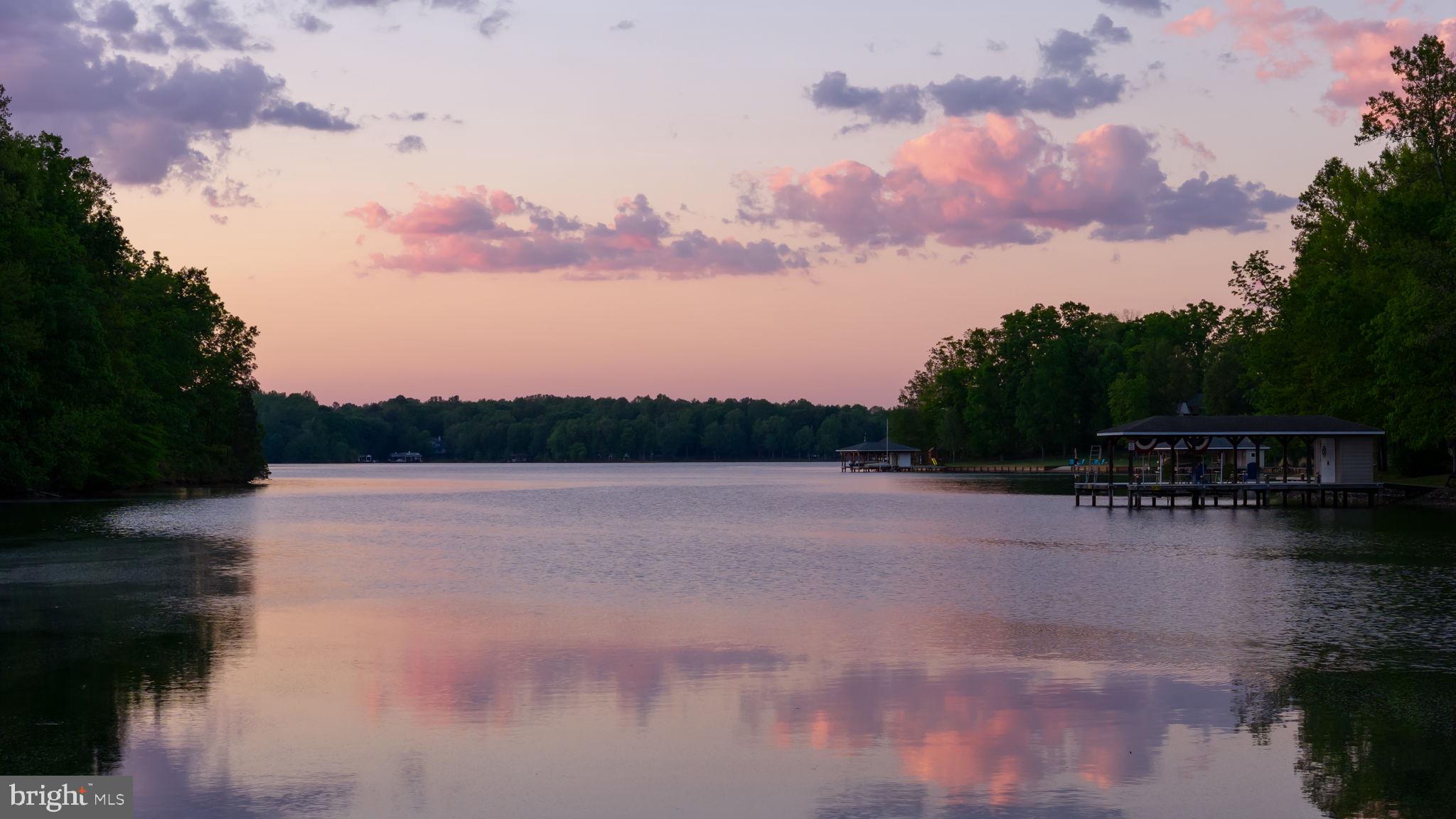 NOAH'S LANDING - Residential
