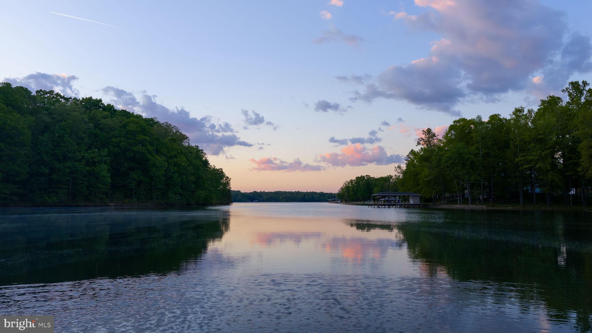 NOAH'S LANDING - Residential
