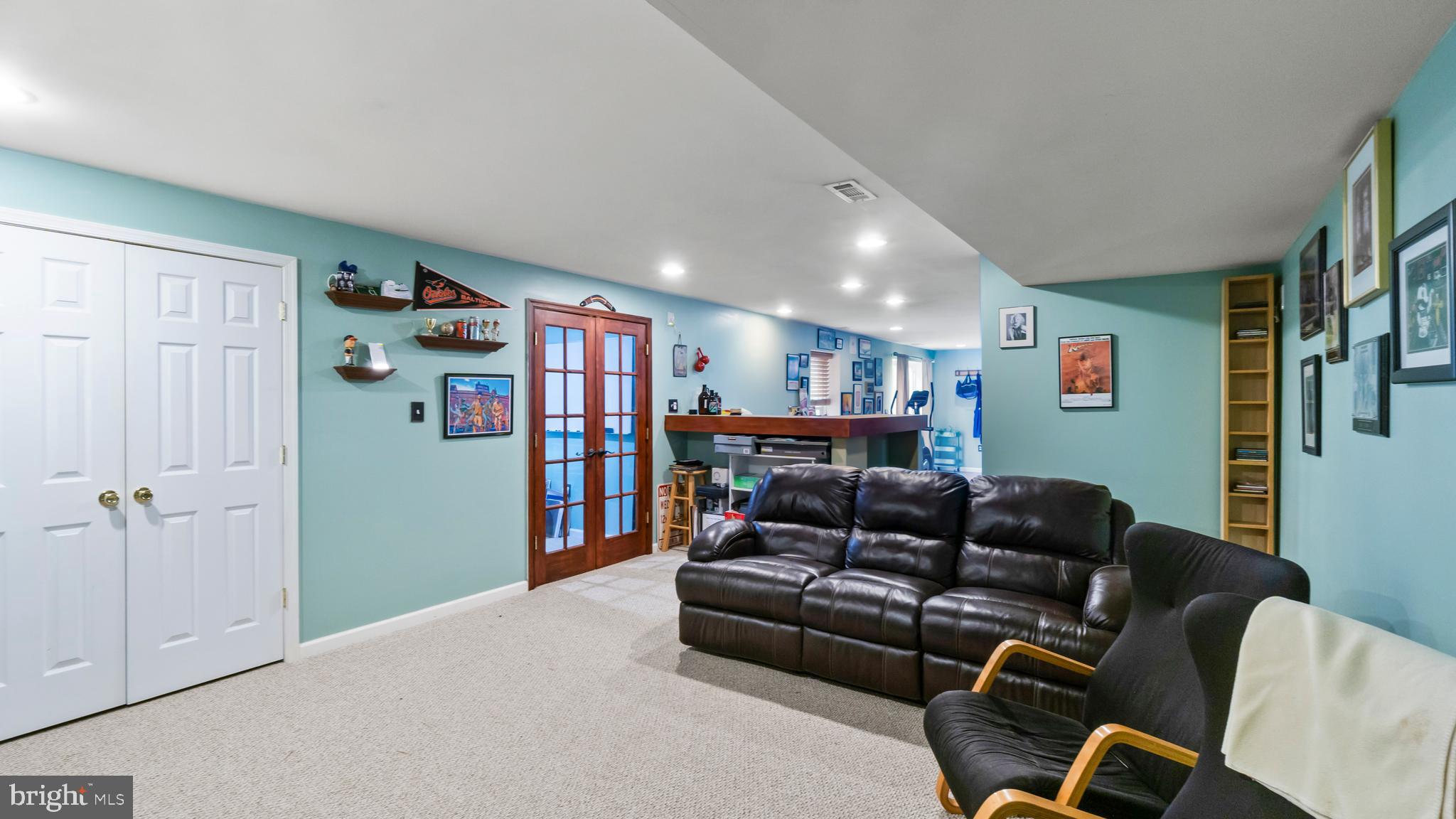 COKESBURY MANOR - Residential