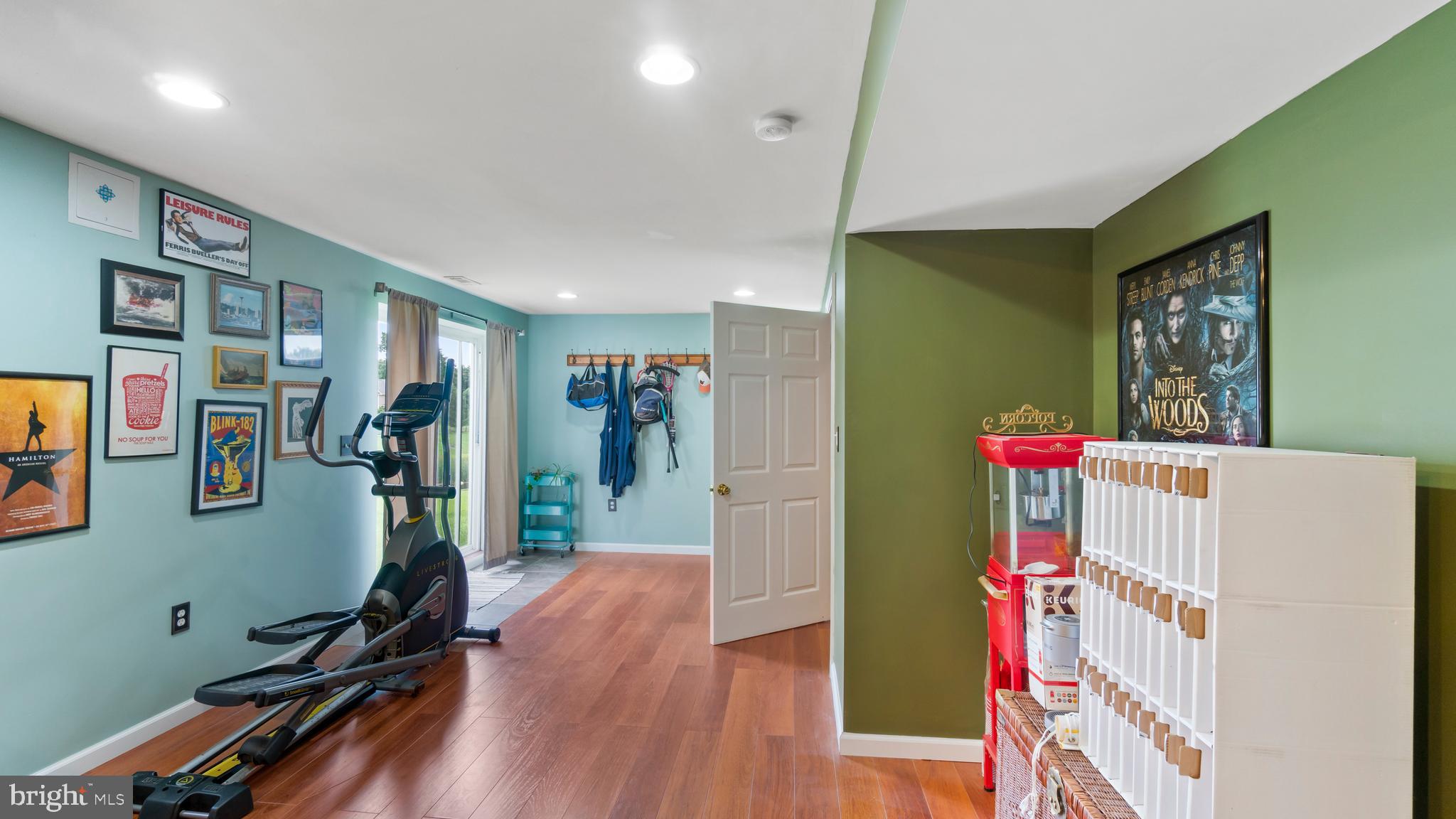 COKESBURY MANOR - Residential