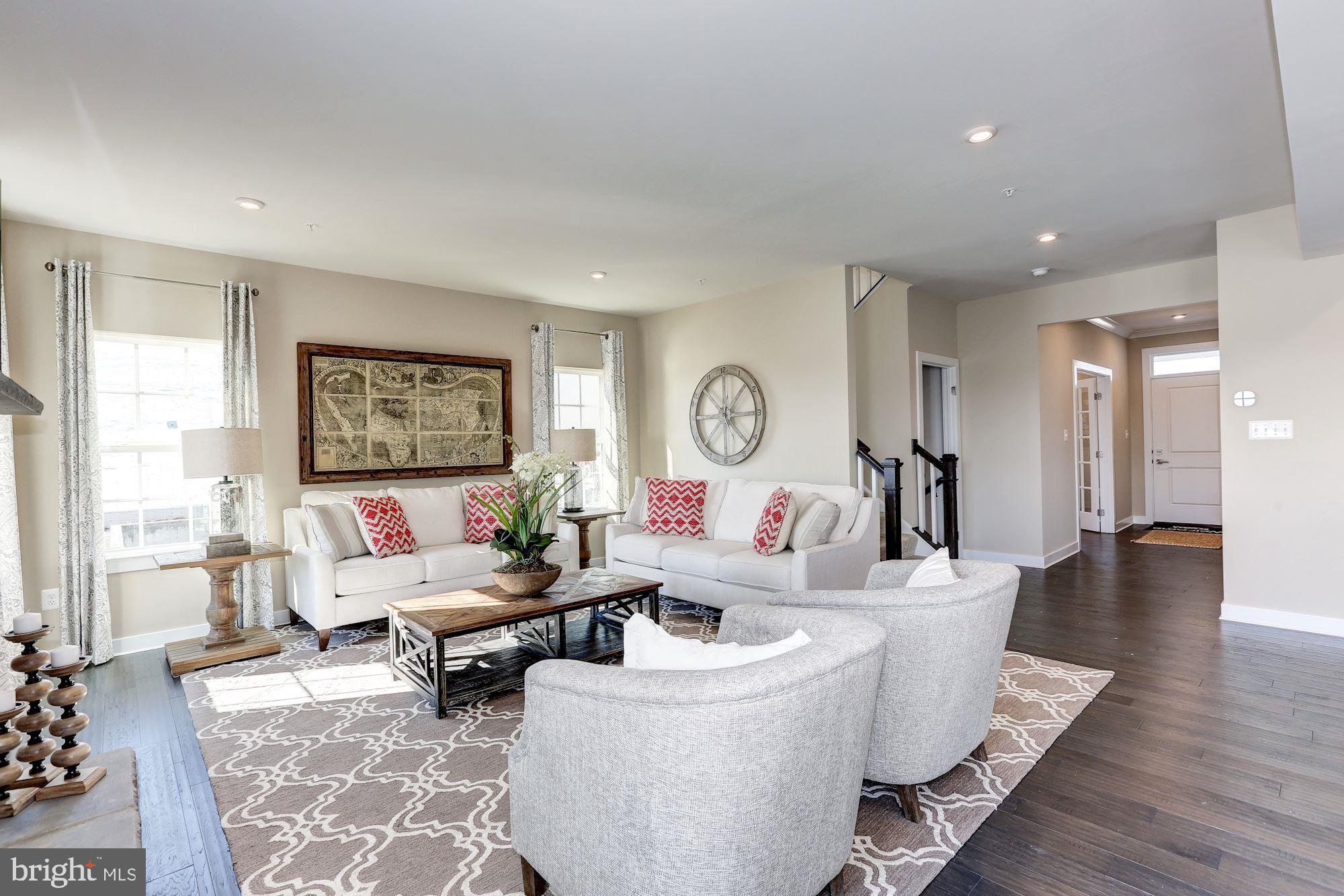 BROOKFIELD - Residential