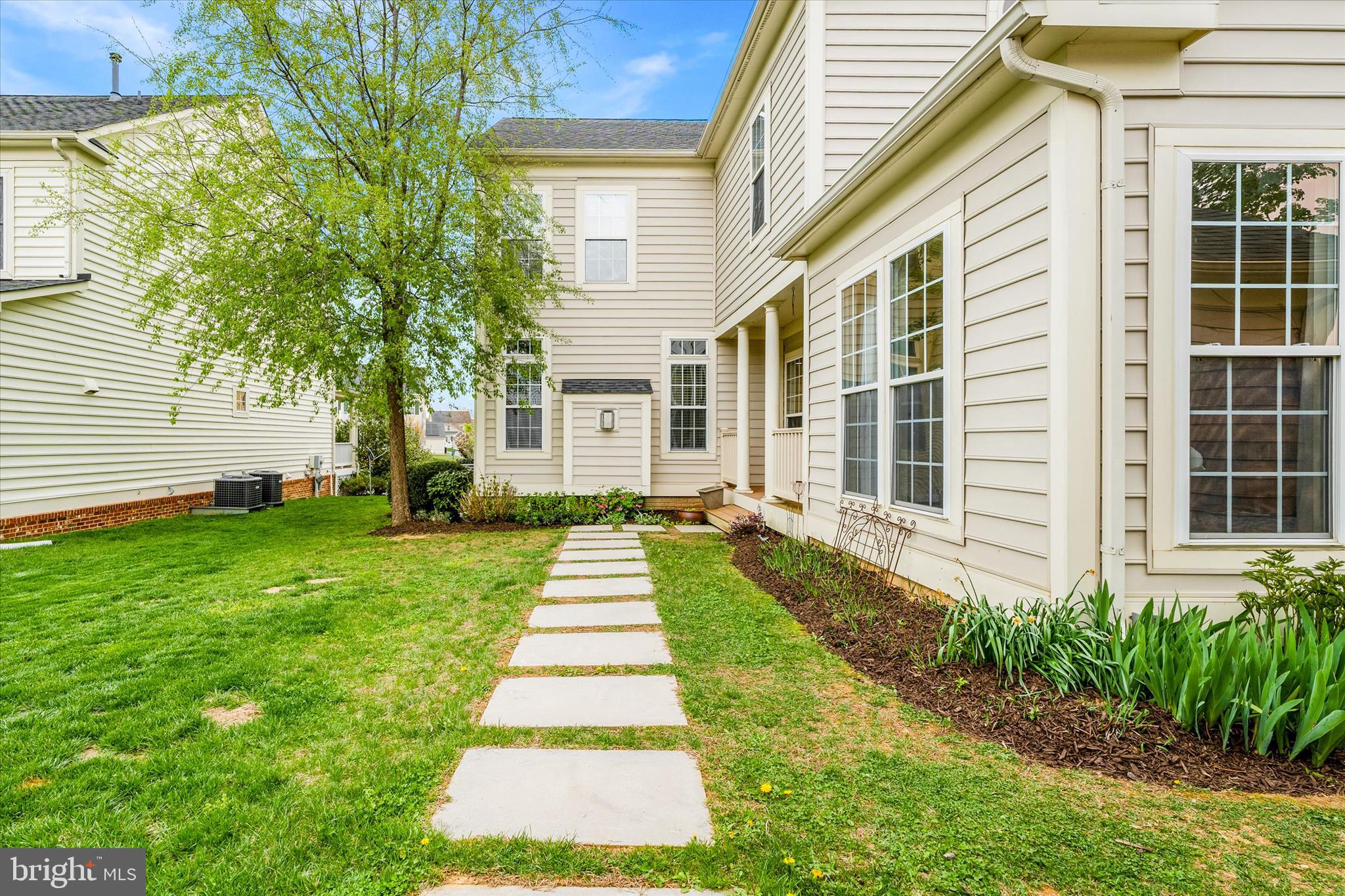 ADAMSTOWN COMMONS - Residential