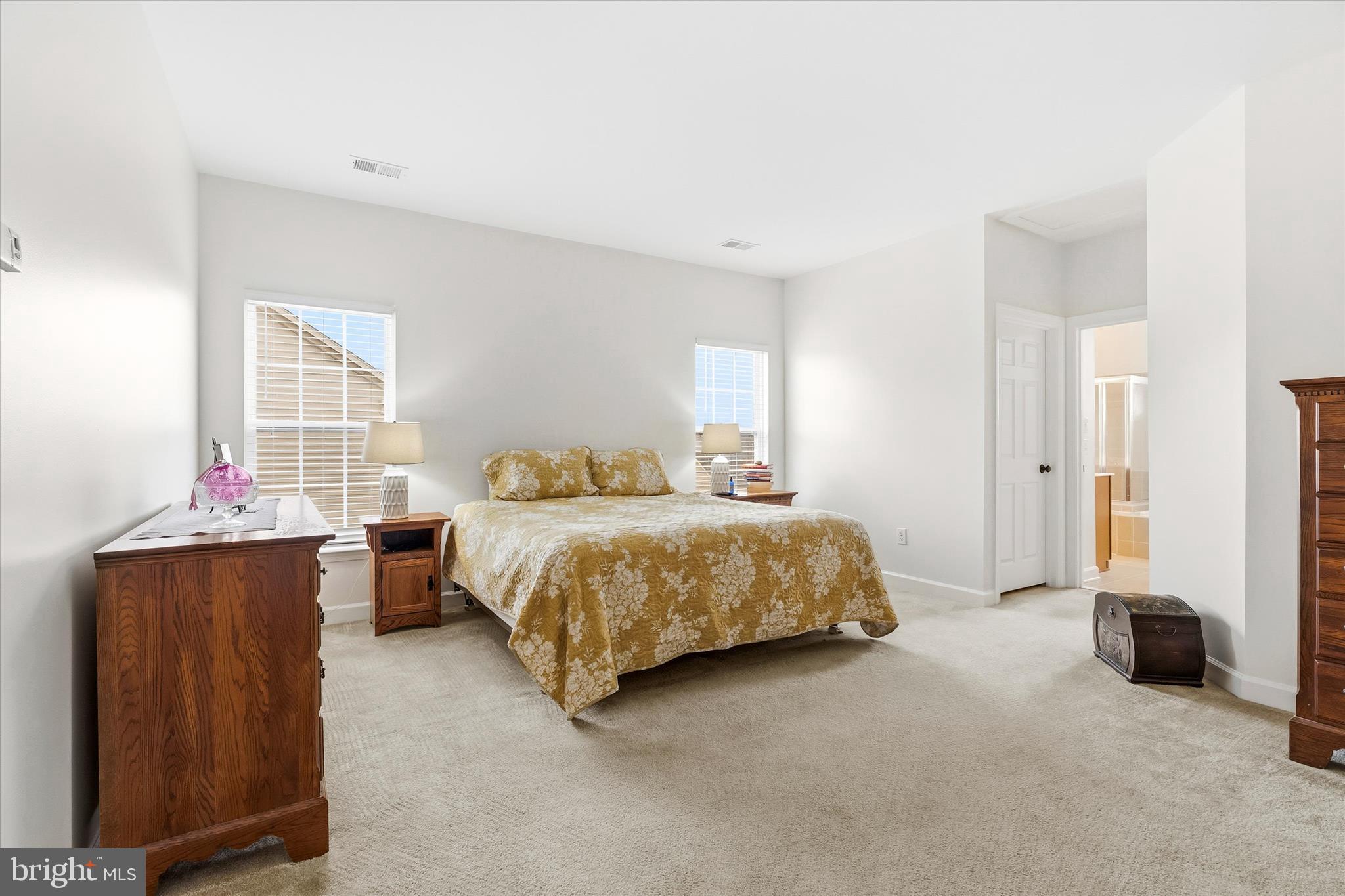 ADAMSTOWN COMMONS - Residential