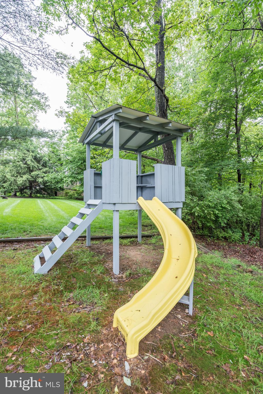 THE TRAILS - Residential