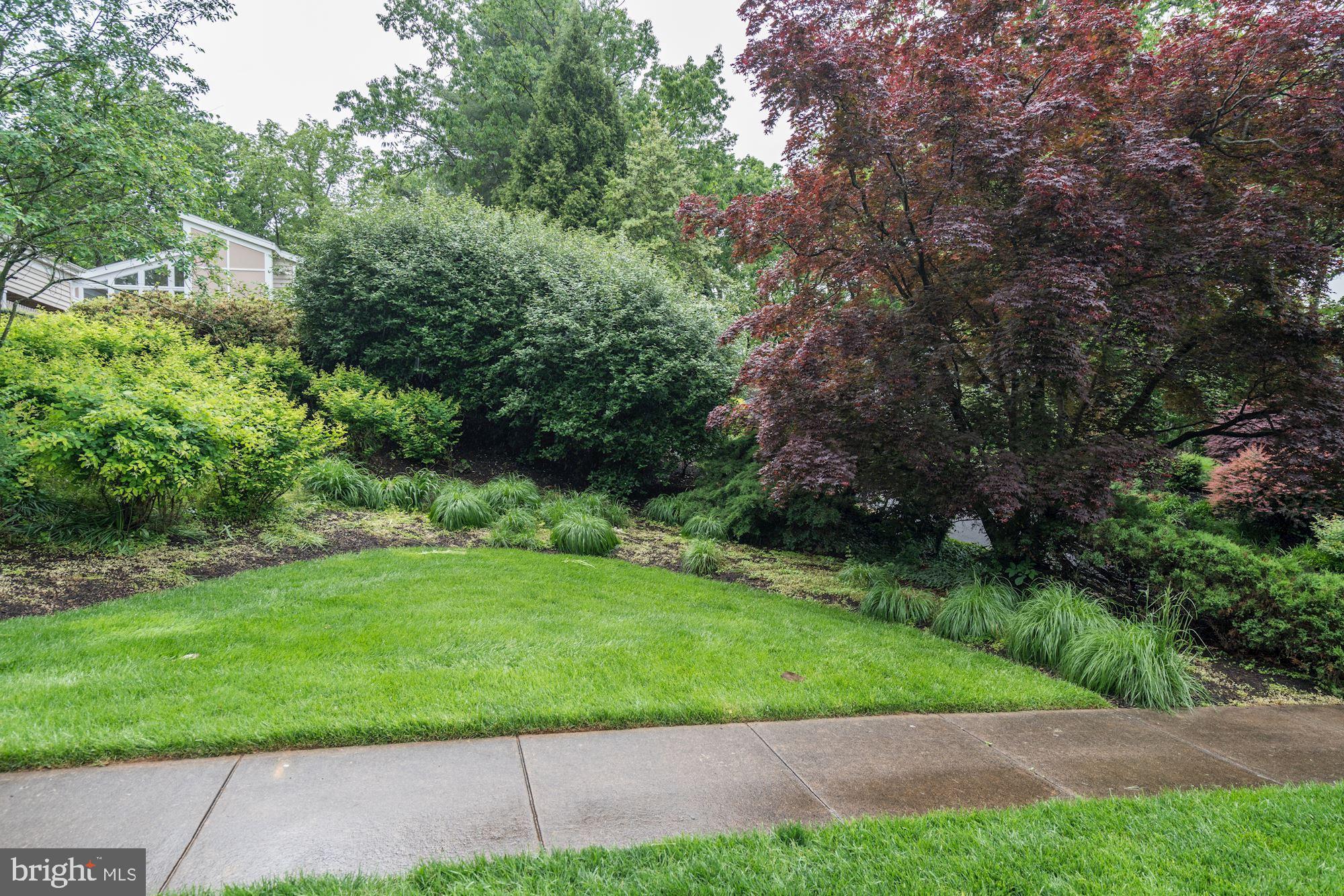 THE TRAILS - Residential