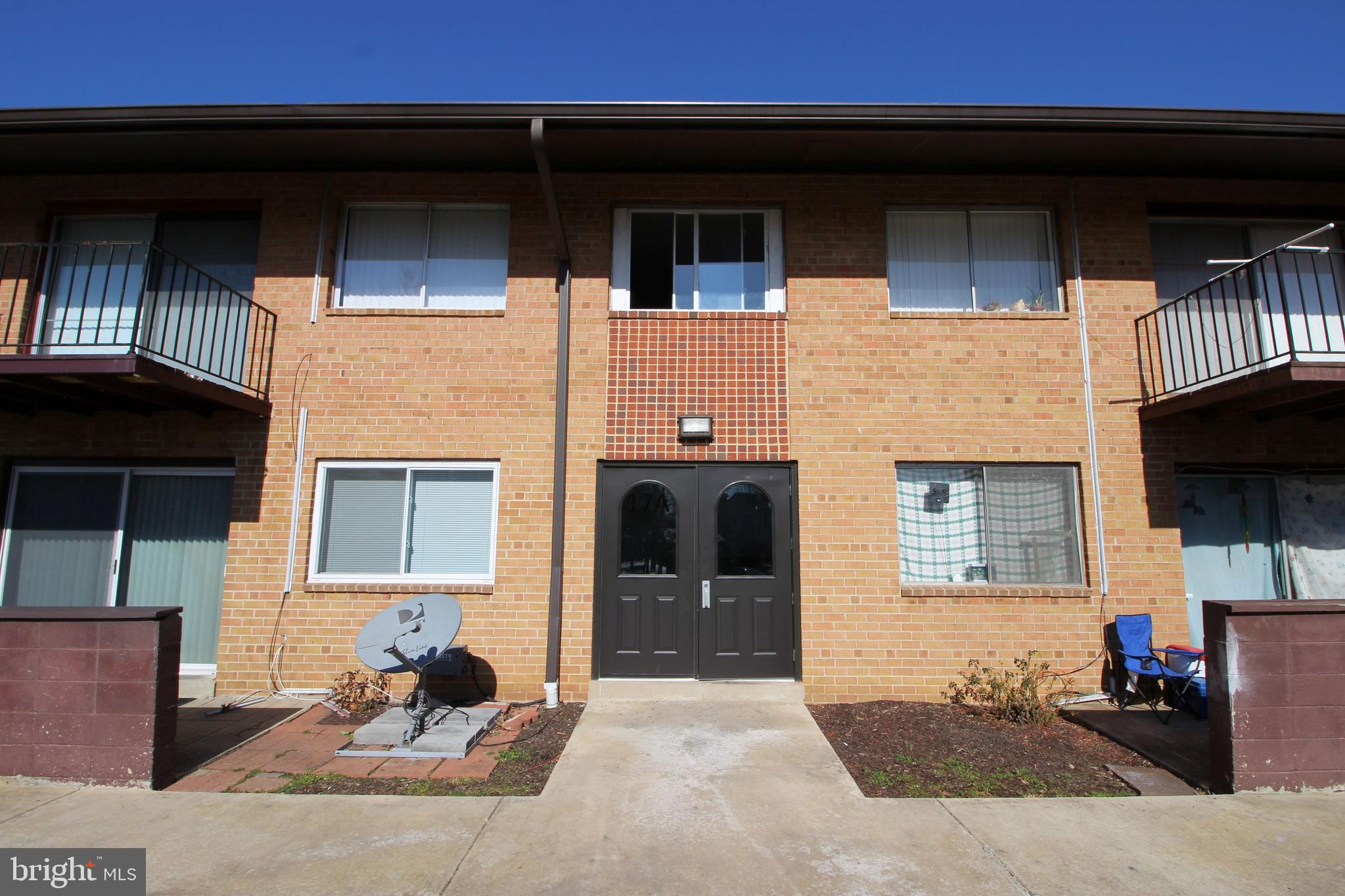 LILAC GARDENS - Residential Lease