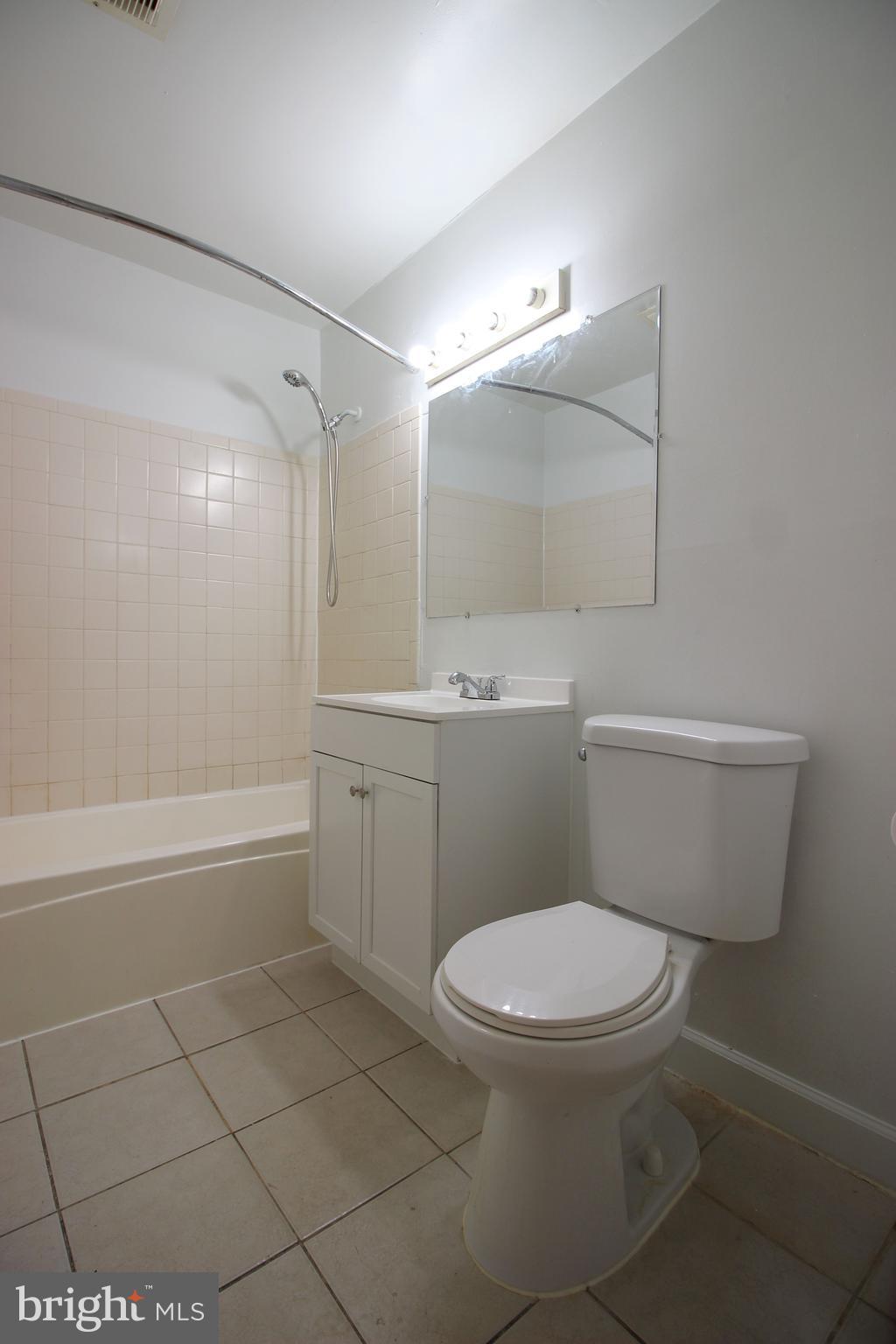 LILAC GARDENS - Residential Lease