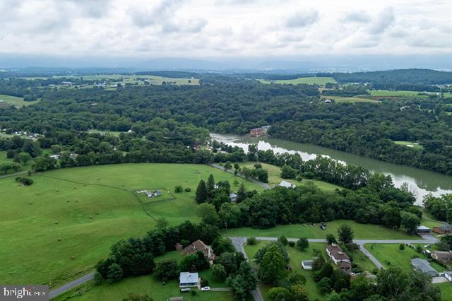 EGYPT BEND ESTATES - Residential