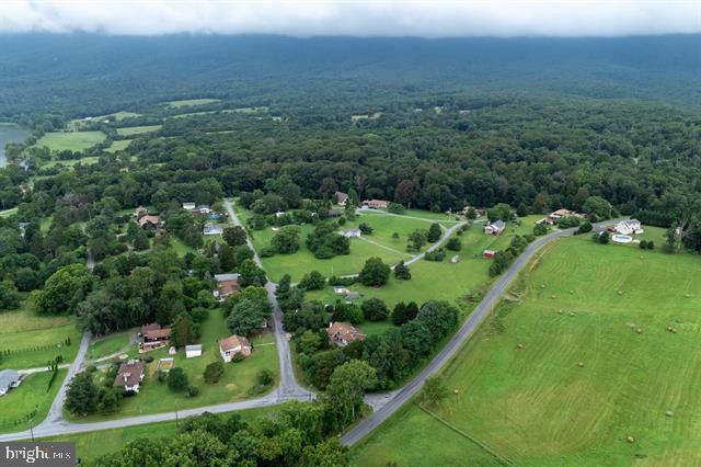 EGYPT BEND ESTATES - Residential