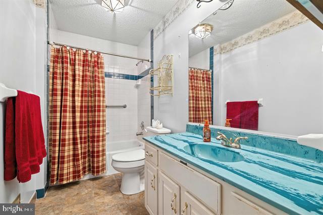 EGYPT BEND ESTATES - Residential