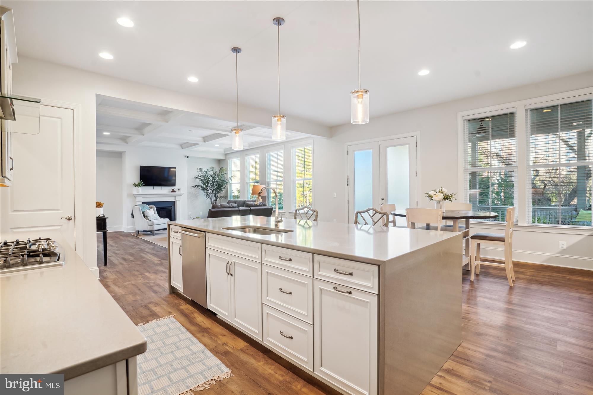 HUNTING CREEK - Residential