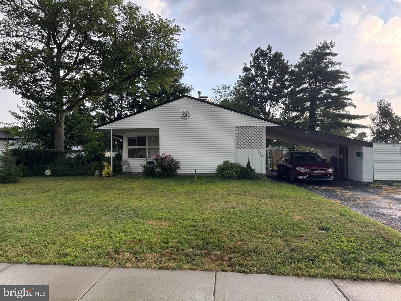 This 3-Bed/1.5-Bath Single Family Home is located on a quiet, residential street in Levittown. Located steps away from Elderberry Park and close to plenty of shops and restaurants, you will absolutely love this location. This stunning home will be available on October 1st and we are accepting applications NOW!
Arrive at the home and immediately fall in love with the large front yard and mature trees surrounding the property. There is a driveway which can accommodate up to three vehicles and includes a carport for added convenience. Once inside the home, you will love the size of the living room and its functionality. It includes wide-plank flooring, tall ceilings, and large windows which allow tons of natural light to pour in. There is also a decorative fireplace which adds the perfect pop of character to the space!
The kitchen is luxurious and comes fully equipped to prepare the perfect meal. It includes light oak cabinetry with brass hardware, dark countertops, and a tile backsplash. It includes a white refrigerator and four-burner gas range as well! There is plenty of storage throughout the oversized cabinets and enough counterspace to prepare any meal you can imagine. There is even room for a moveable island or dining set if you'd like to create an eat-in kitchen!
The kitchen also provides access to the backyard. With enough room for an outdoor furniture set and a grill, you will love having this extra space for entertaining. For added convenience, the main floor also includes a powder room.
All three bedrooms are a comfortable size and include carpet flooring, ample closet space, and large windows which allow even more natural light to pour into the home.
The full bathroom is in the hallway and easily accessible from all three bedrooms. It includes stone tile flooring, dark oak vanity, and a full-sized bathtub/shower with a tile surround!
In addition to all of the great features throughout the home, it also includes a laundry area with a stackable washer and dryer!
Tenants are responsible for electric, gas, water, and cable/internet in addition to rent each month. Pets are permitted with an additional deposit!
Application Qualifications: Minimum monthly income is 3 times the tenant’s portion of the monthly rent, acceptable rental history, acceptable credit history and acceptable criminal history. More specific information provided with the application.
