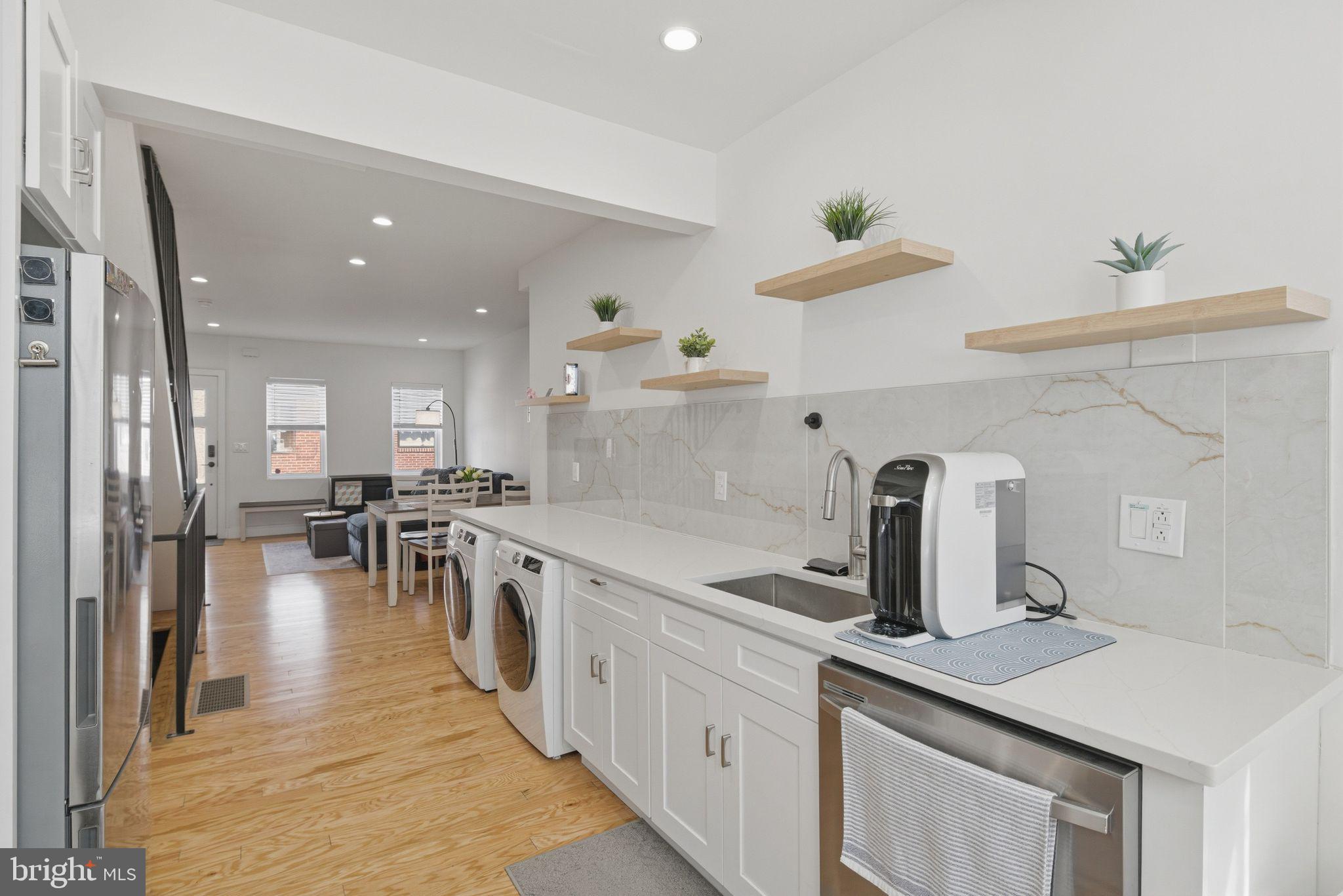 WHITMAN - Residential