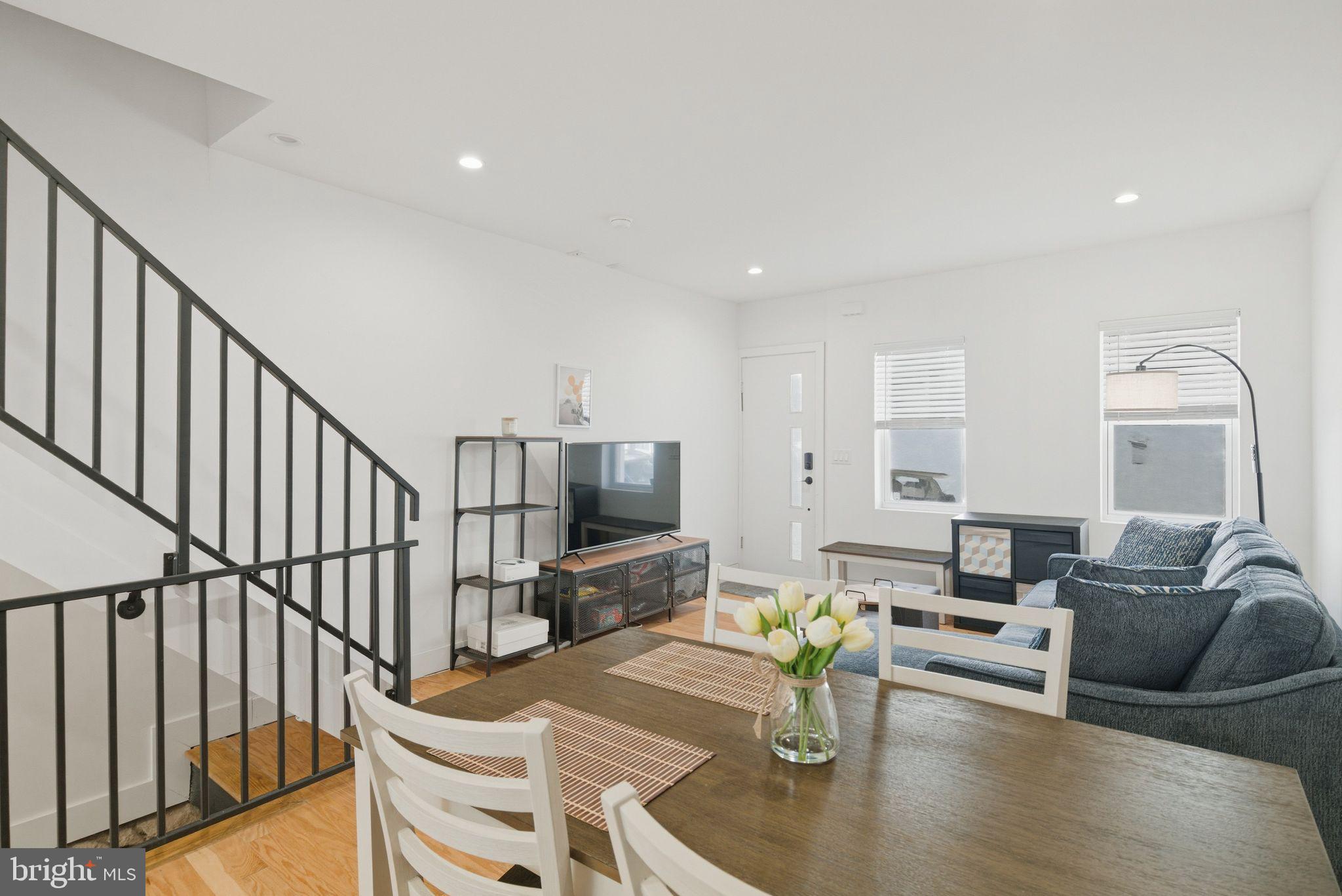 WHITMAN - Residential