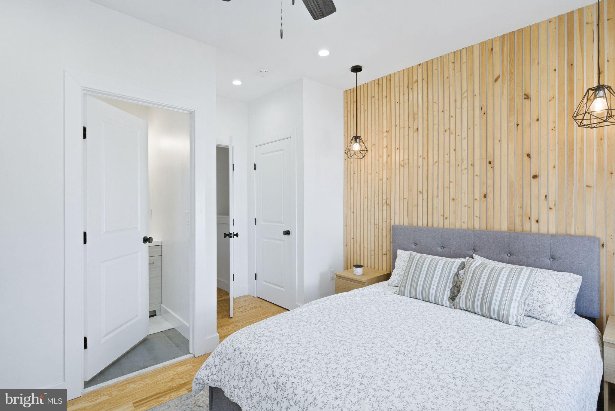 WHITMAN - Residential