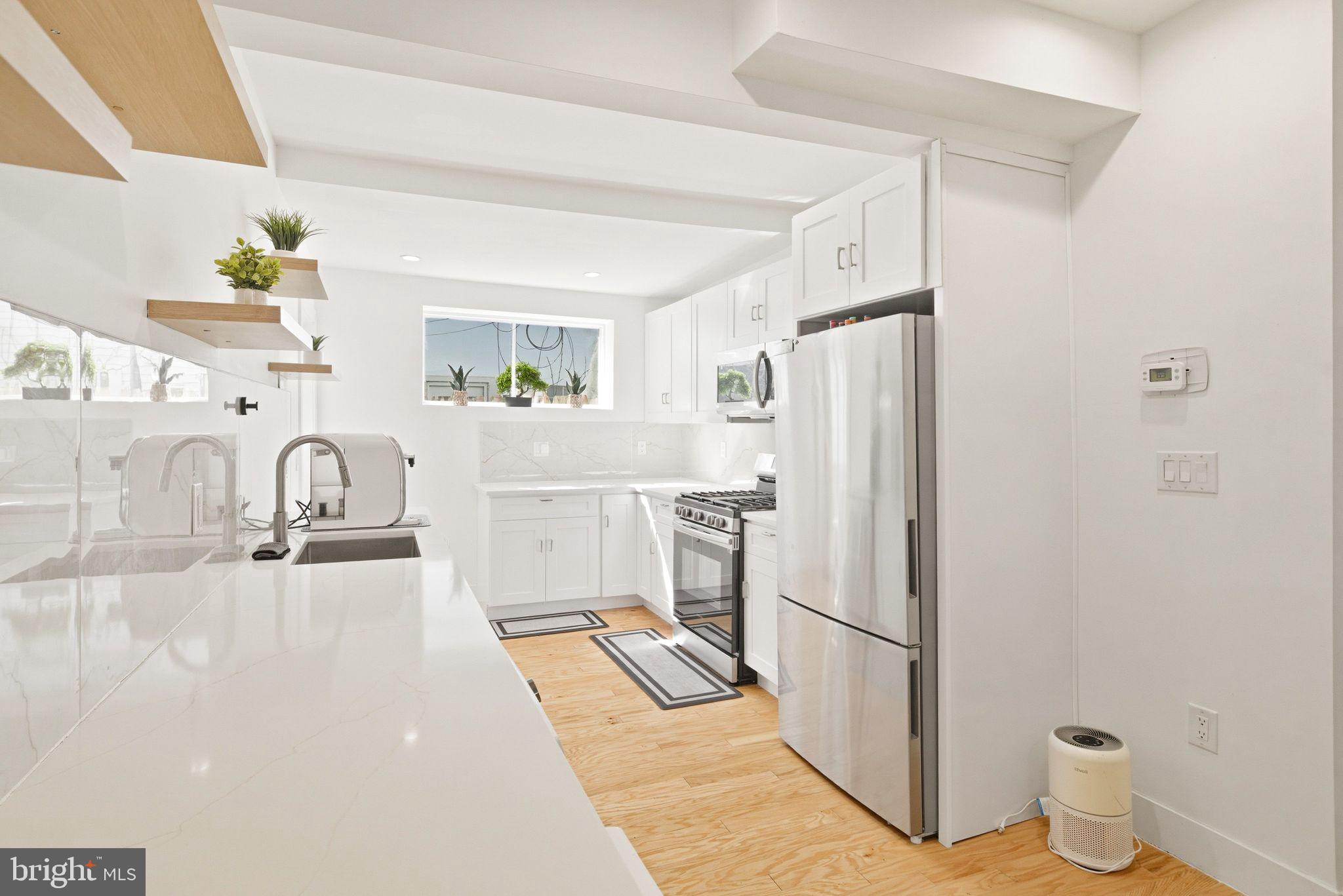 WHITMAN - Residential