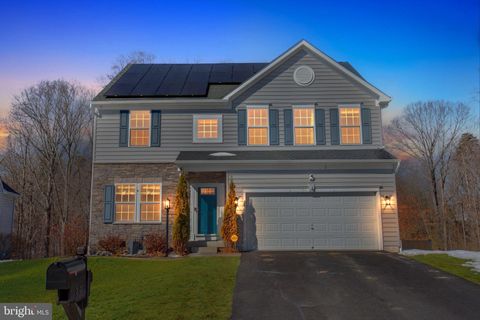 Homes For Sale - 38 Taylors Hill Way<br/> FREDERICKSBURG, VA 22405