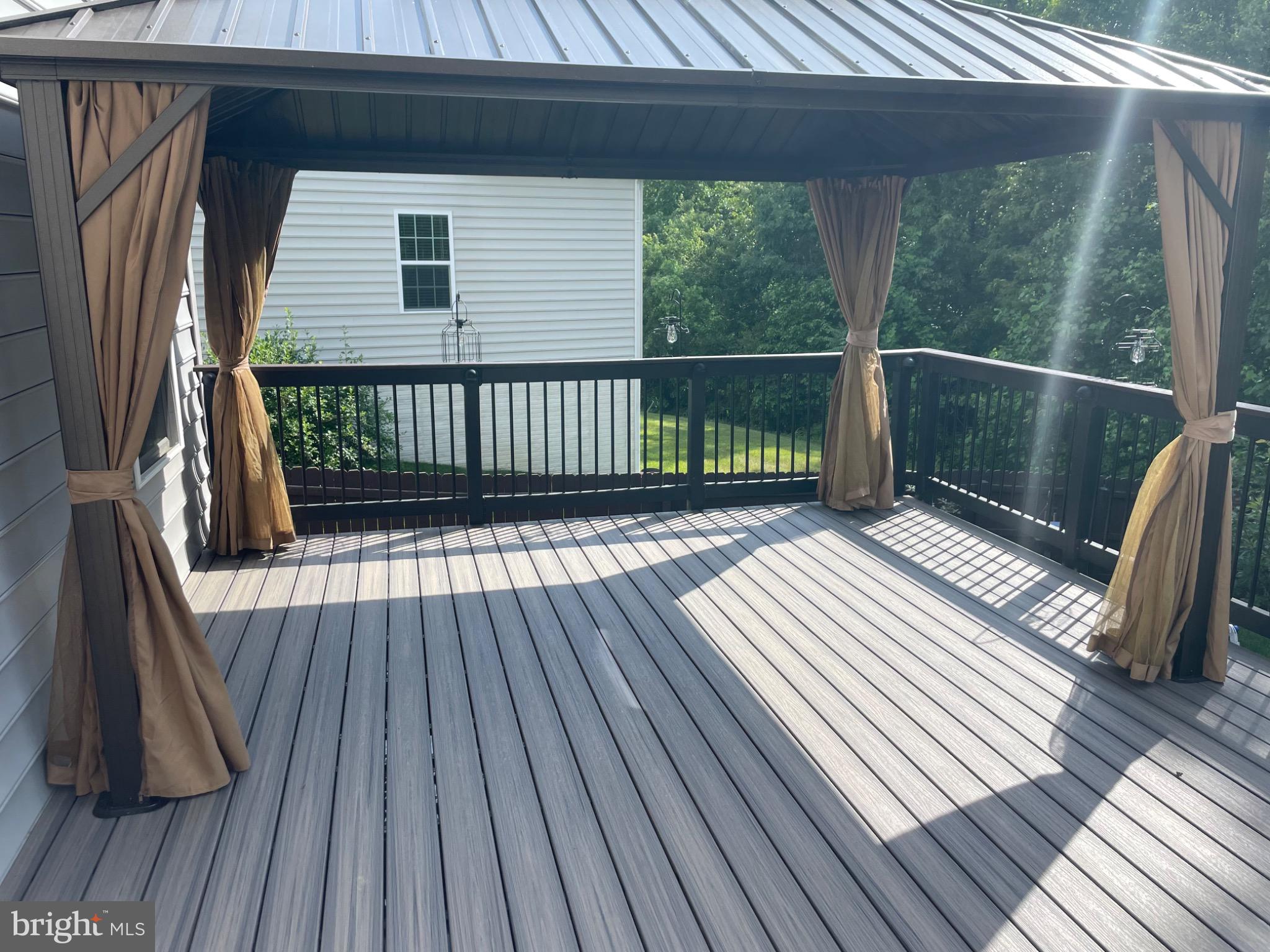 STAFFORD LANDING - Residential