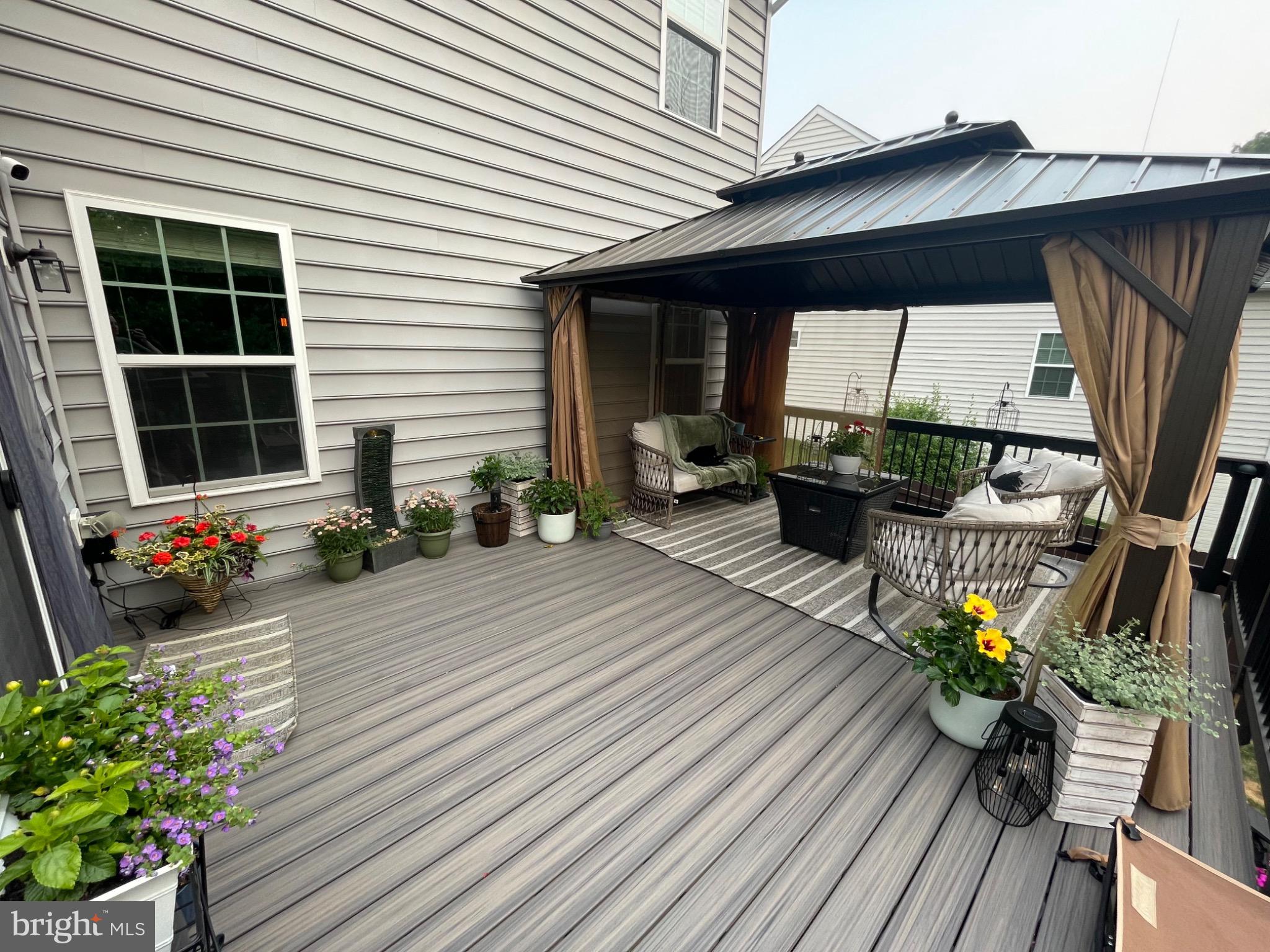 STAFFORD LANDING - Residential