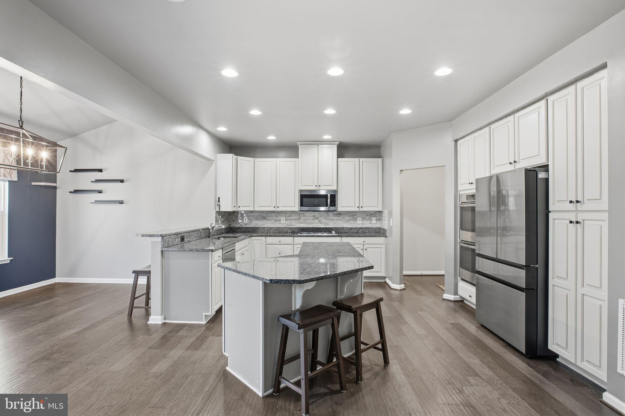 STAFFORD LANDING - Residential