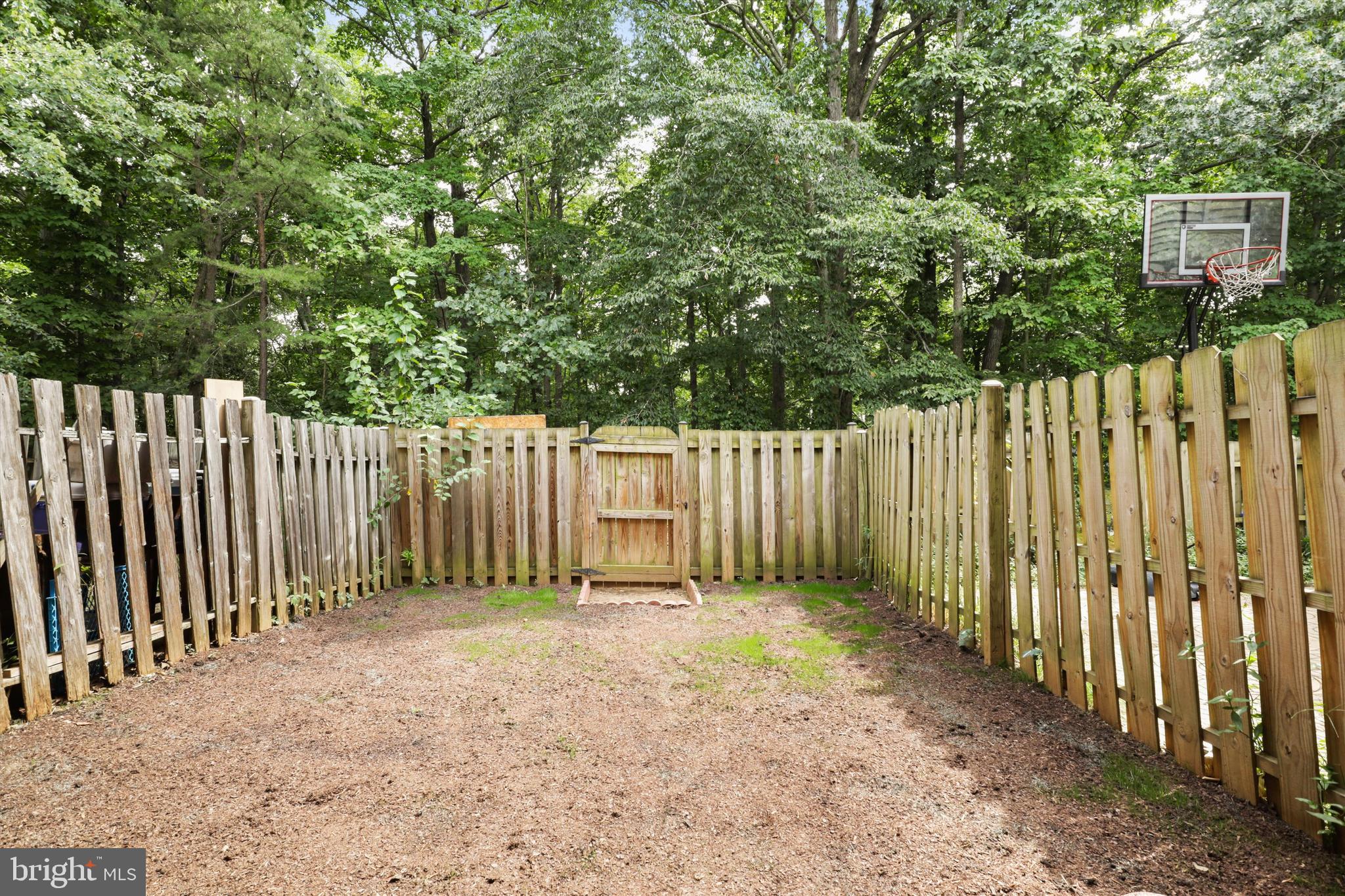 DALE CITY - Residential Lease