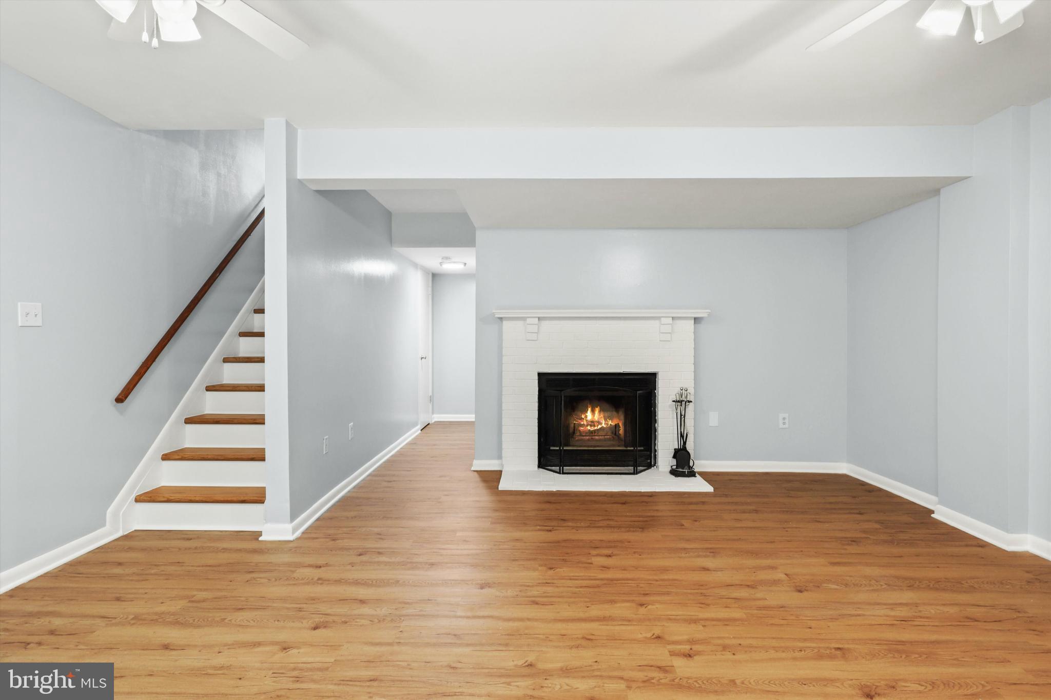 DALE CITY - Residential Lease