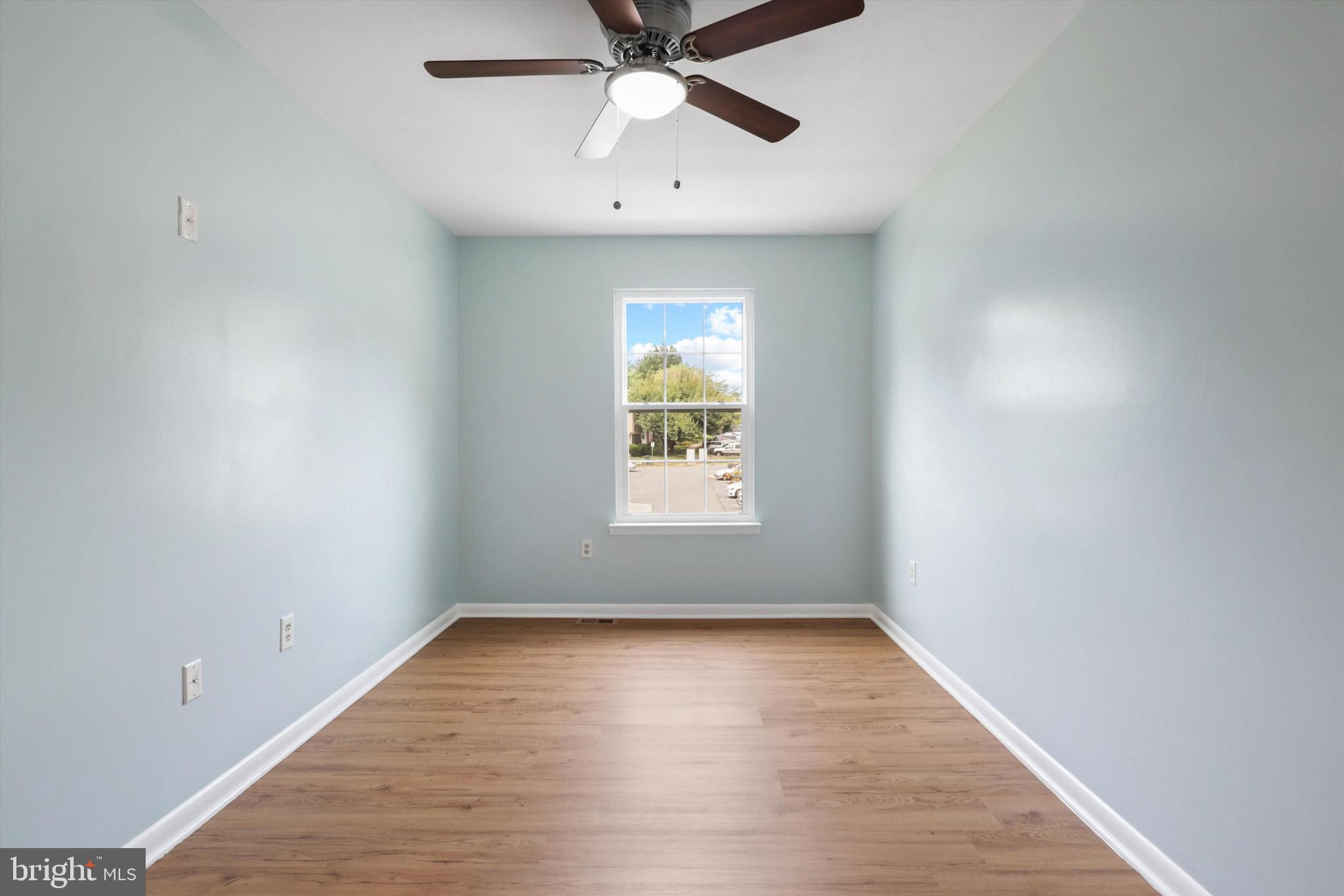 DALE CITY - Residential Lease