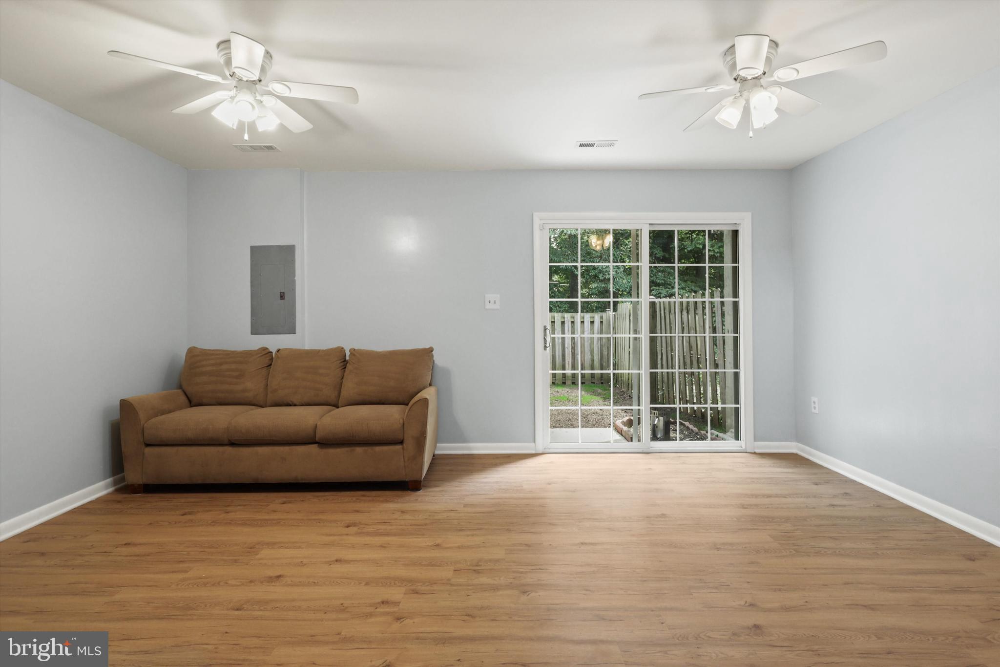 DALE CITY - Residential Lease