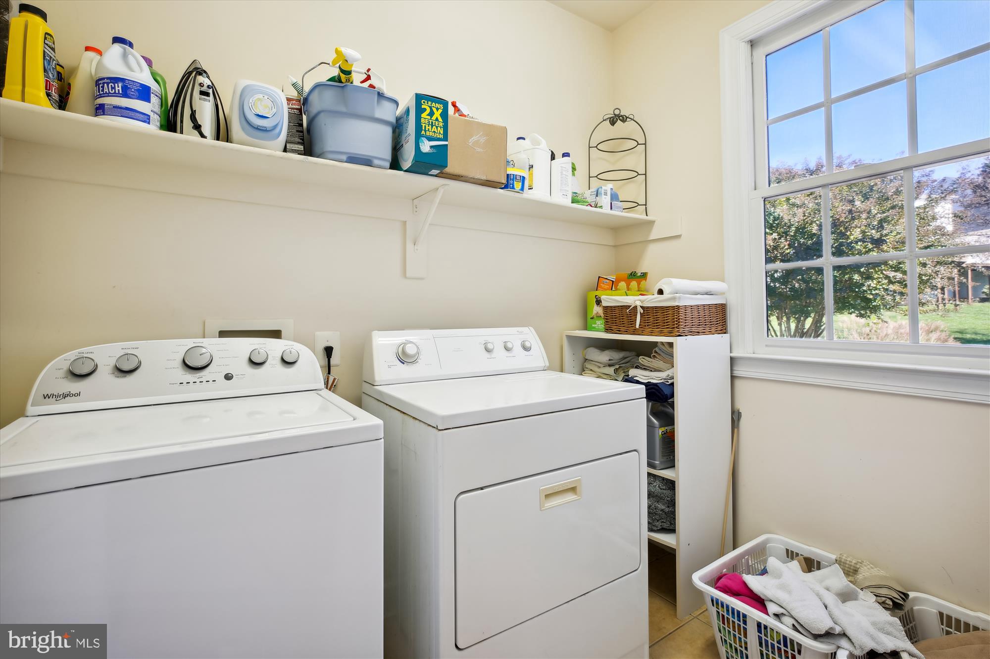 KINGS CROSSING - Residential