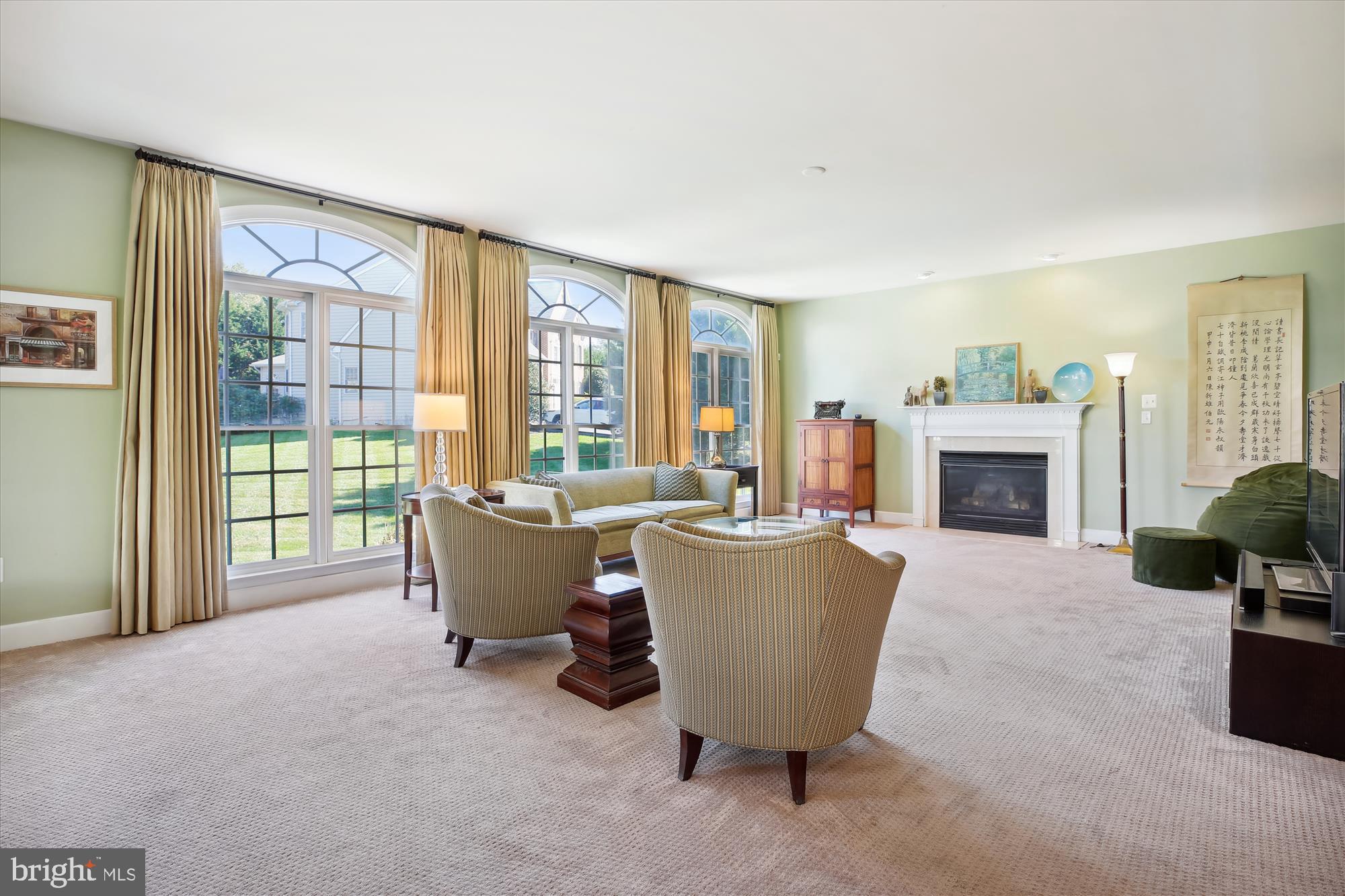 KINGS CROSSING - Residential