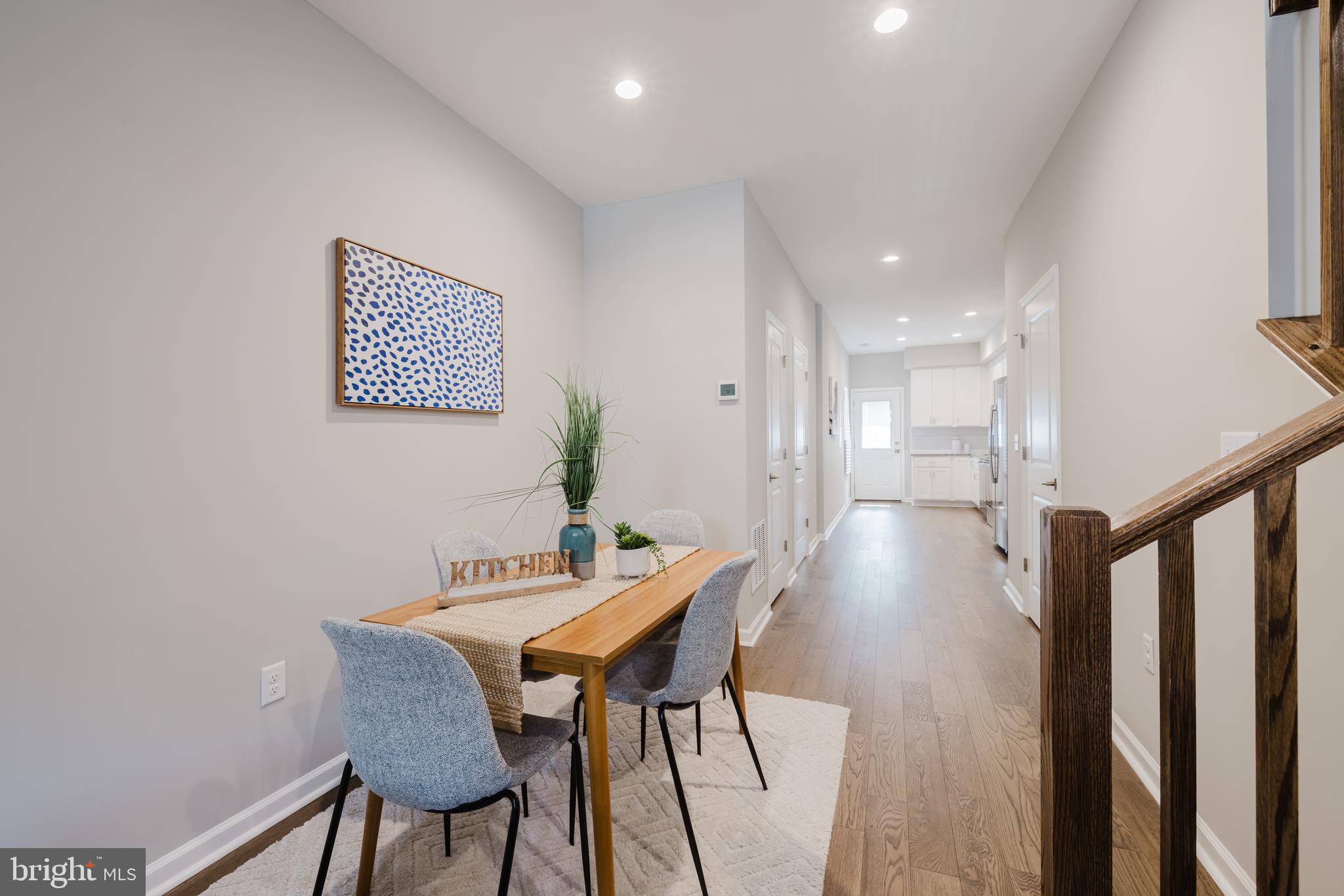JOHNSTON SQUARE - Residential