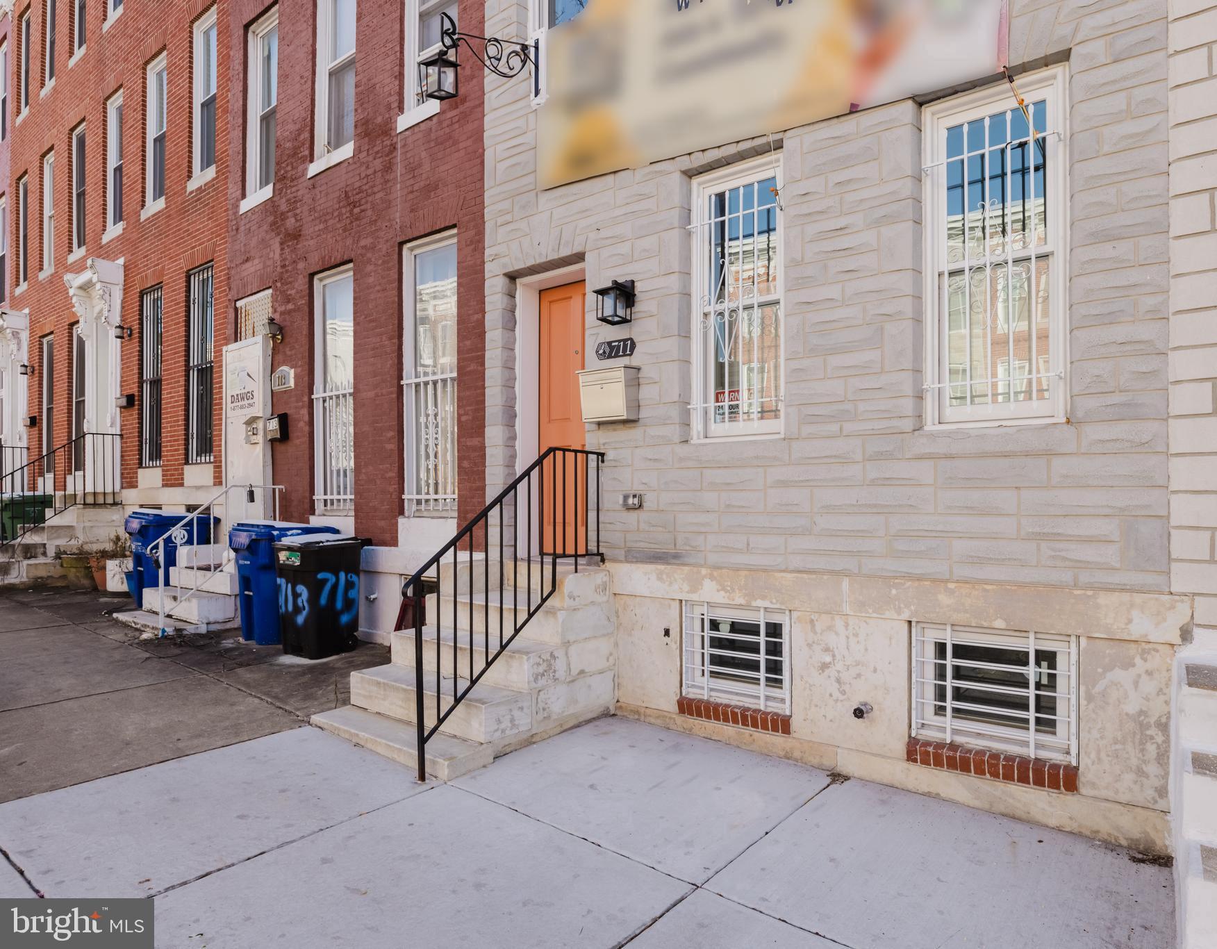 JOHNSTON SQUARE - Residential