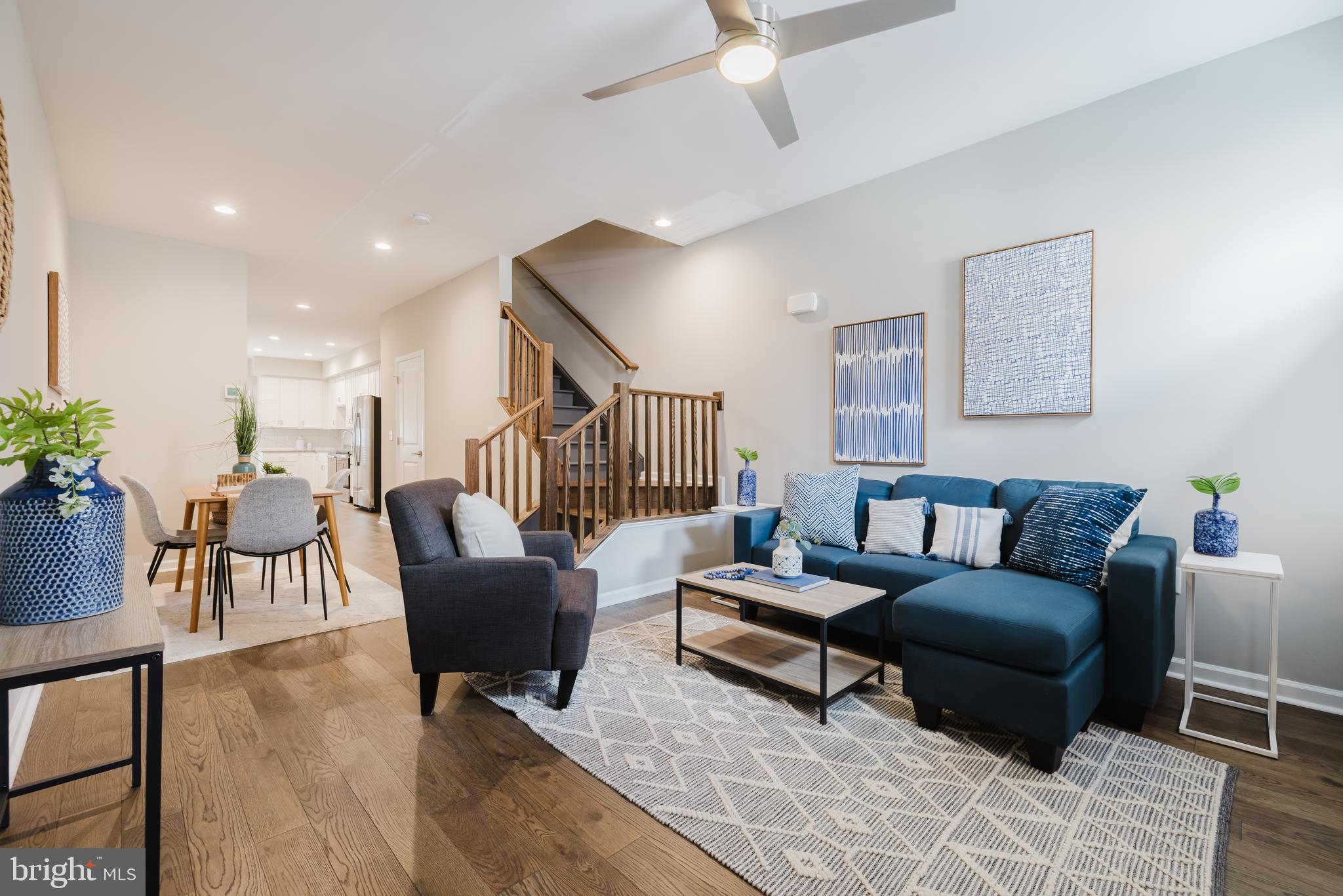 JOHNSTON SQUARE - Residential