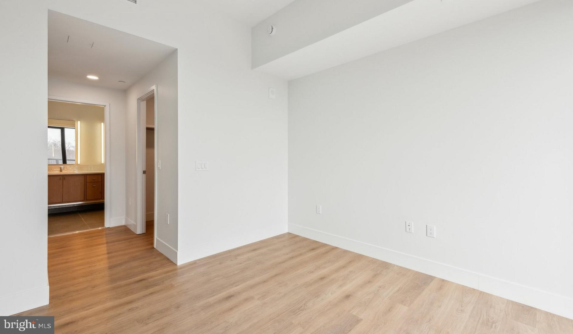 NORTH BETHESDA - Residential Lease
