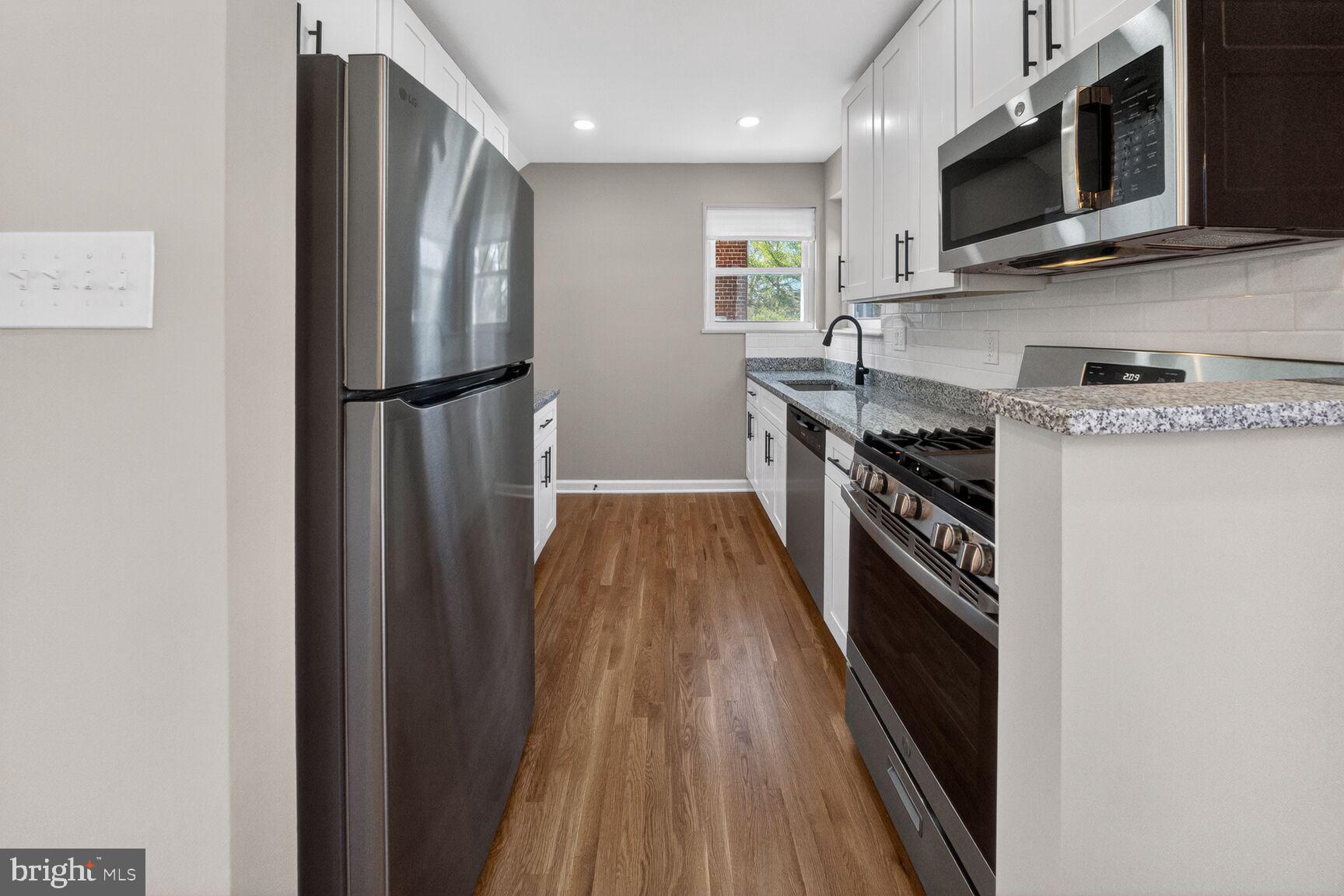 OXON RUN HILLS - Residential