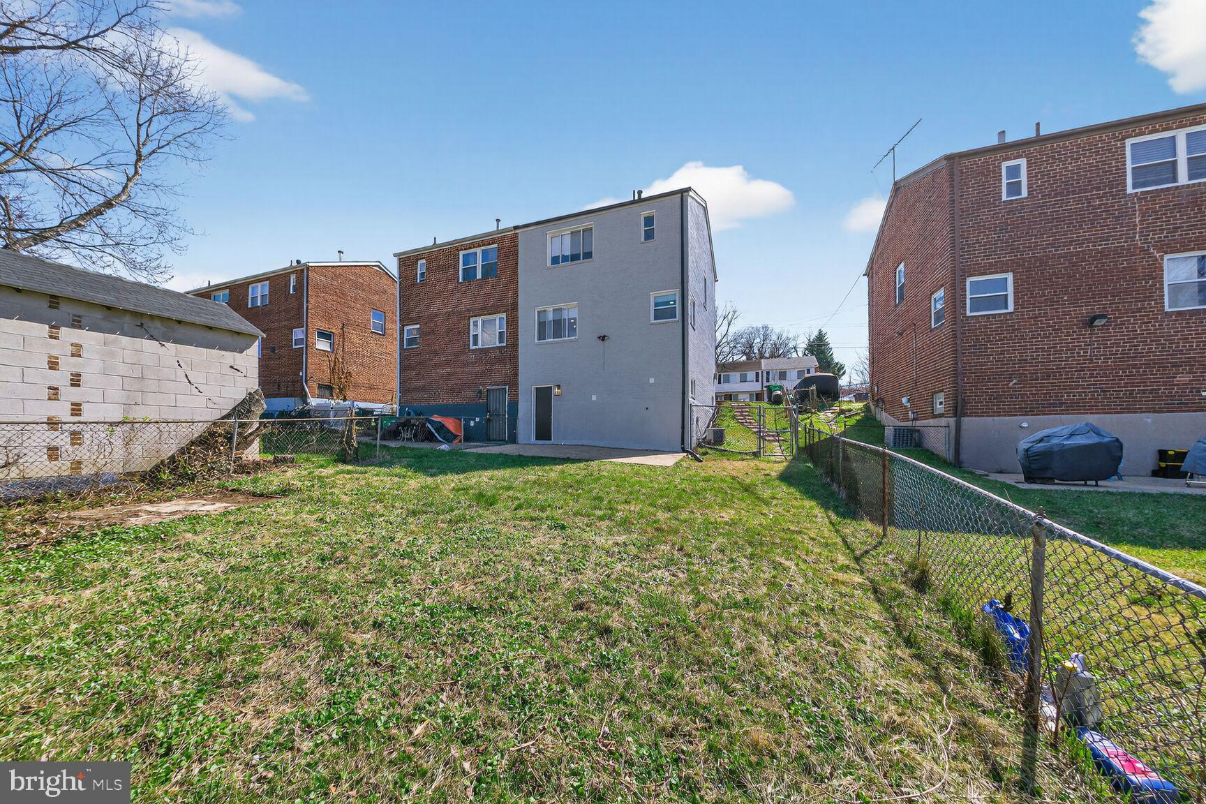 OXON RUN HILLS - Residential