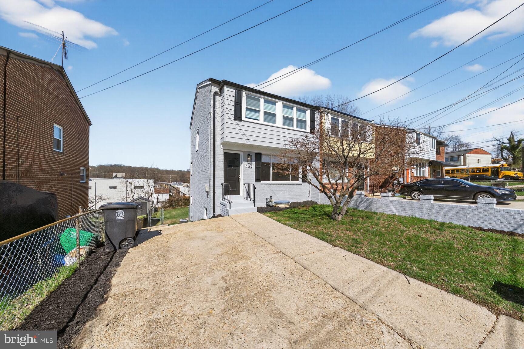 OXON RUN HILLS - Residential