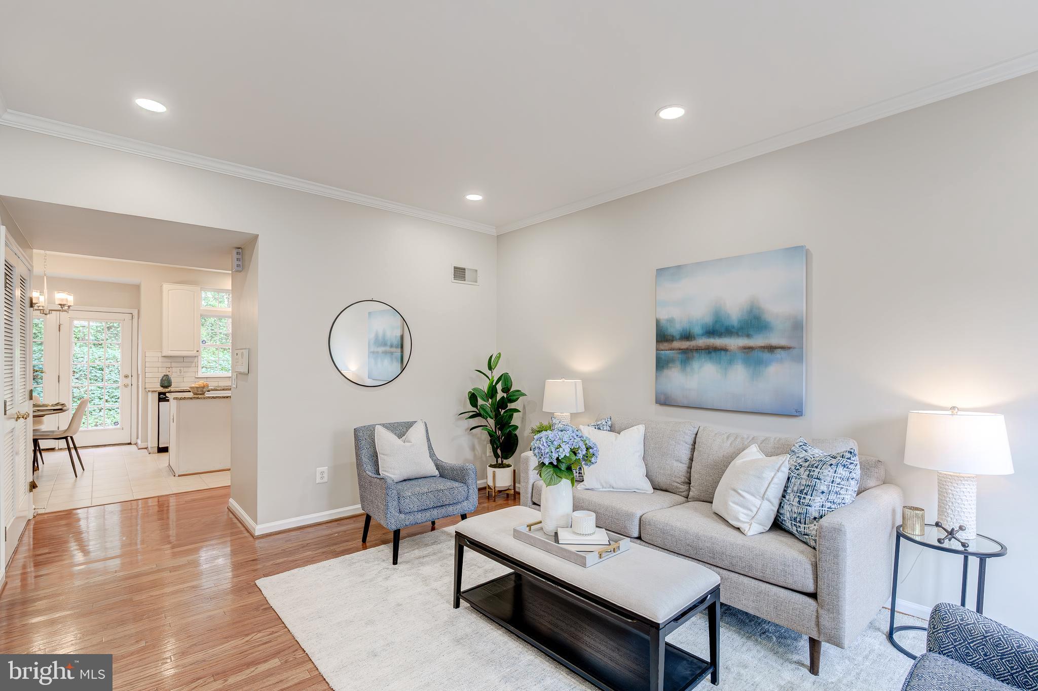 CEDAR LAKES - Residential