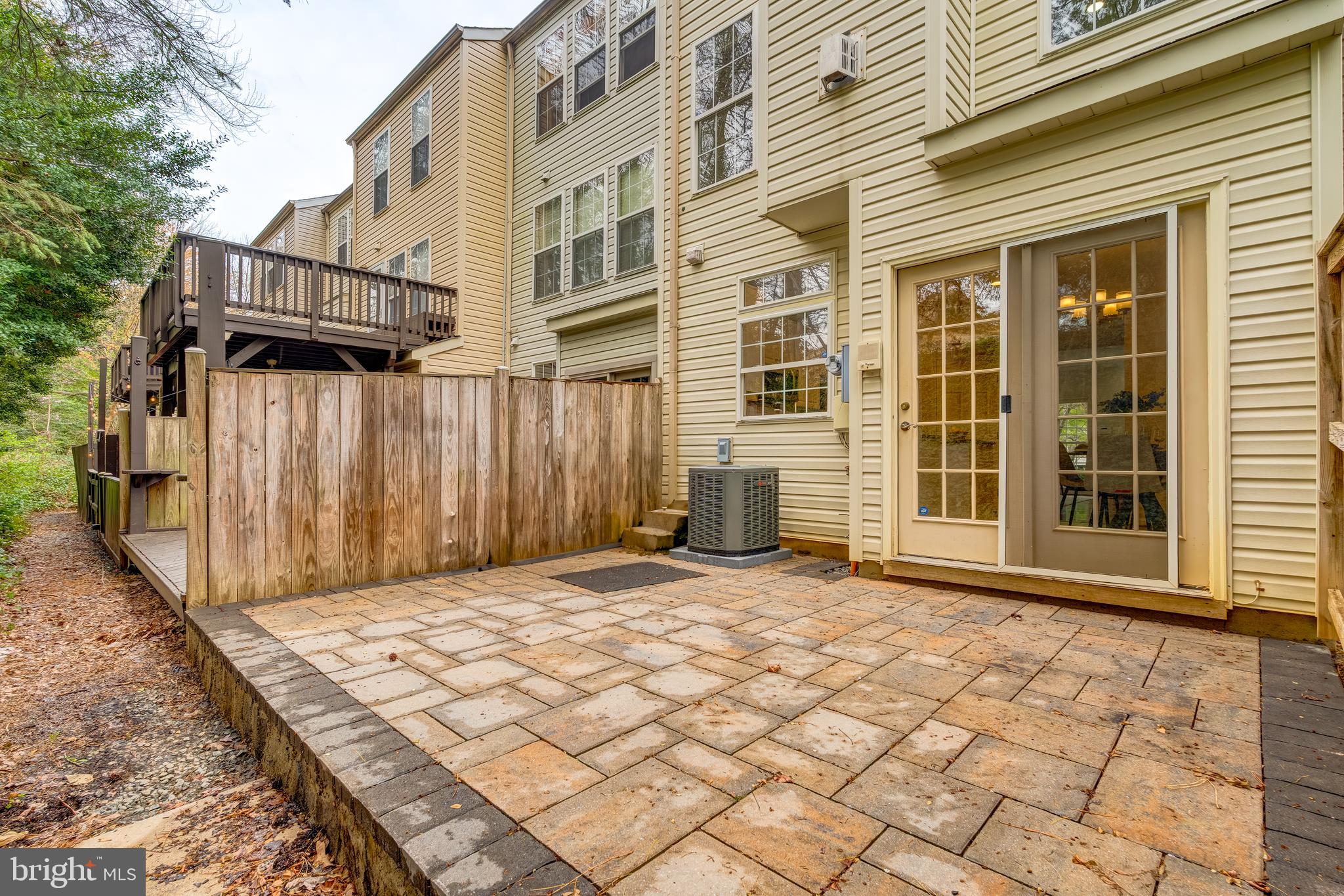 CEDAR LAKES - Residential